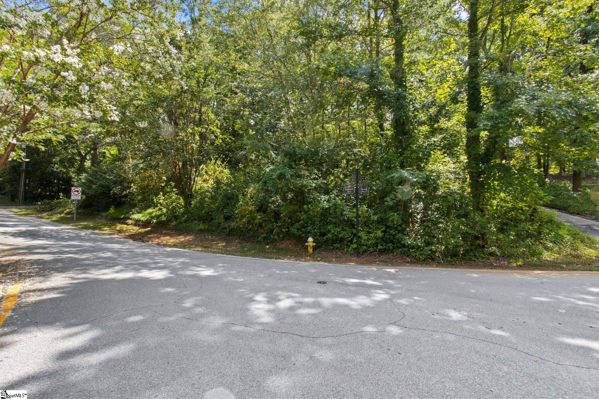 467 Henderson Road