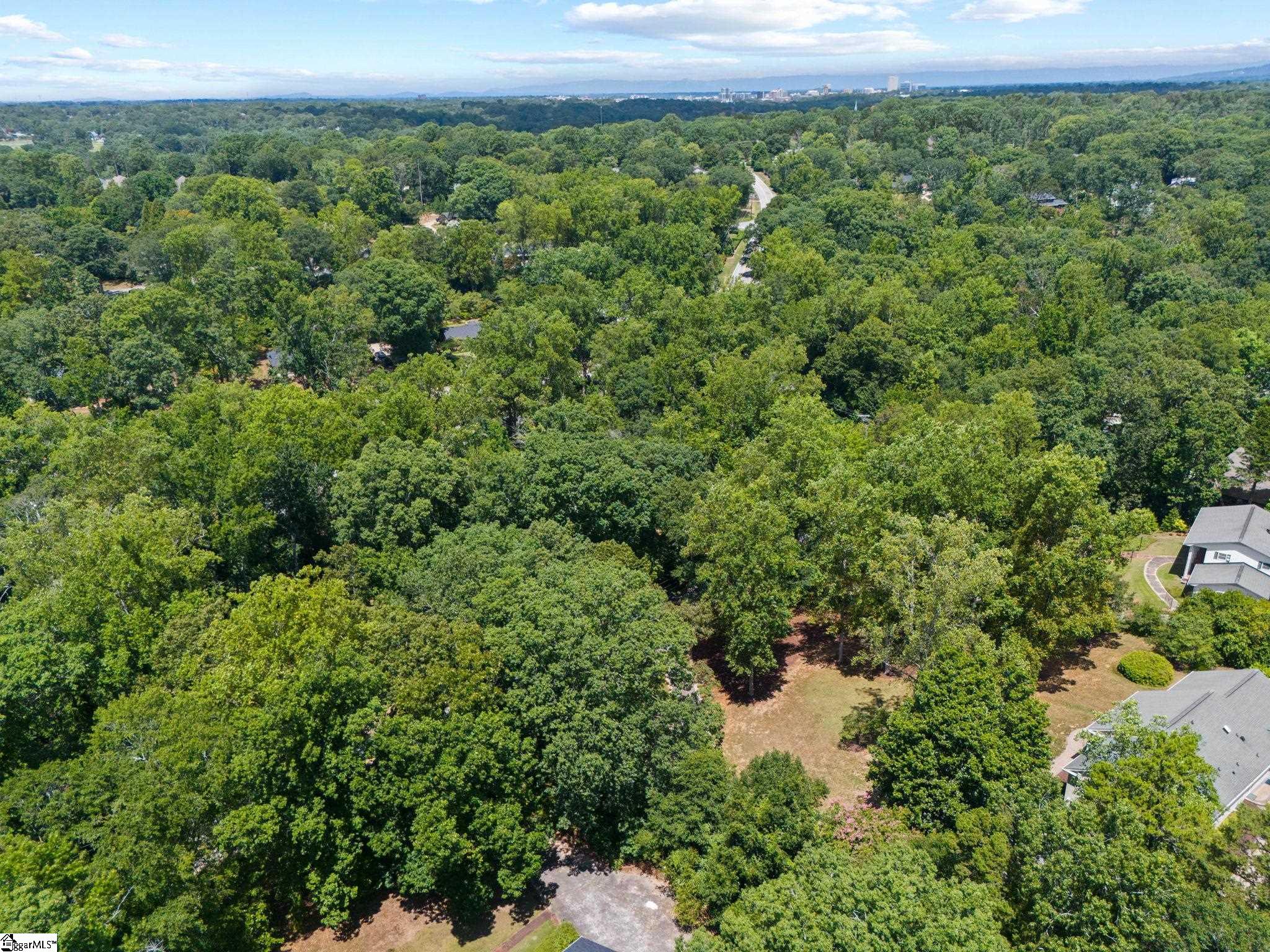 467 Henderson Road