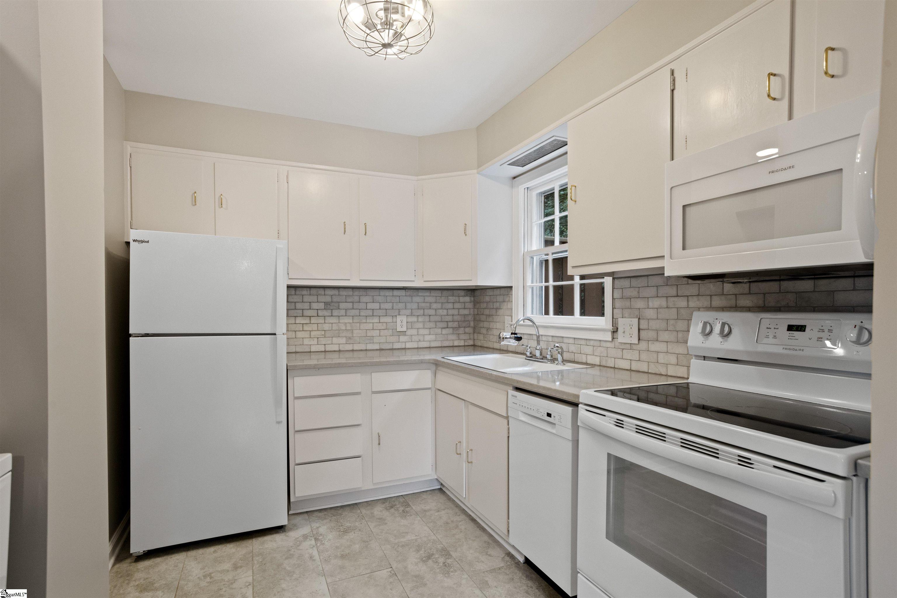 815 Edwards Road Unit 89