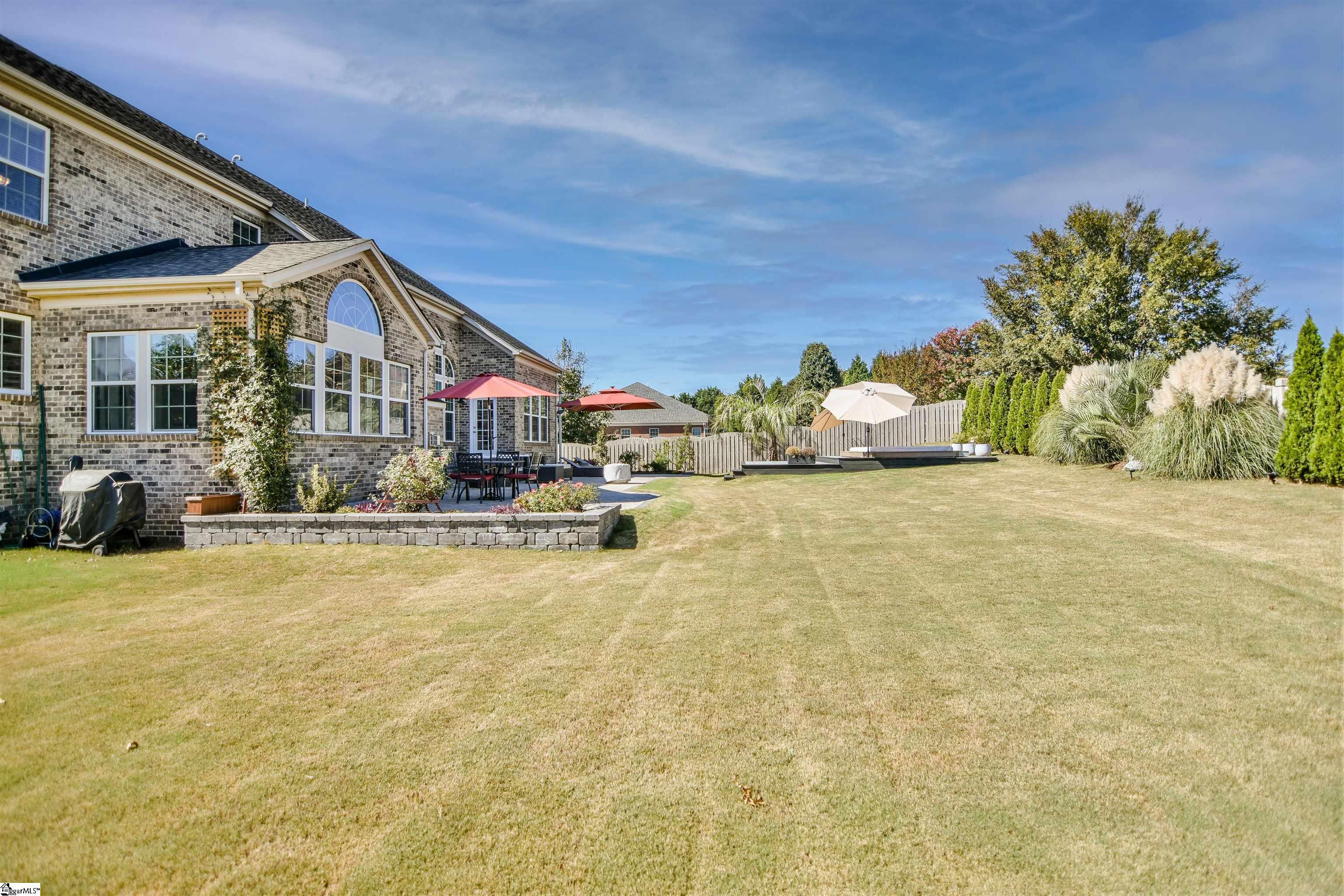15 Windrush Lane