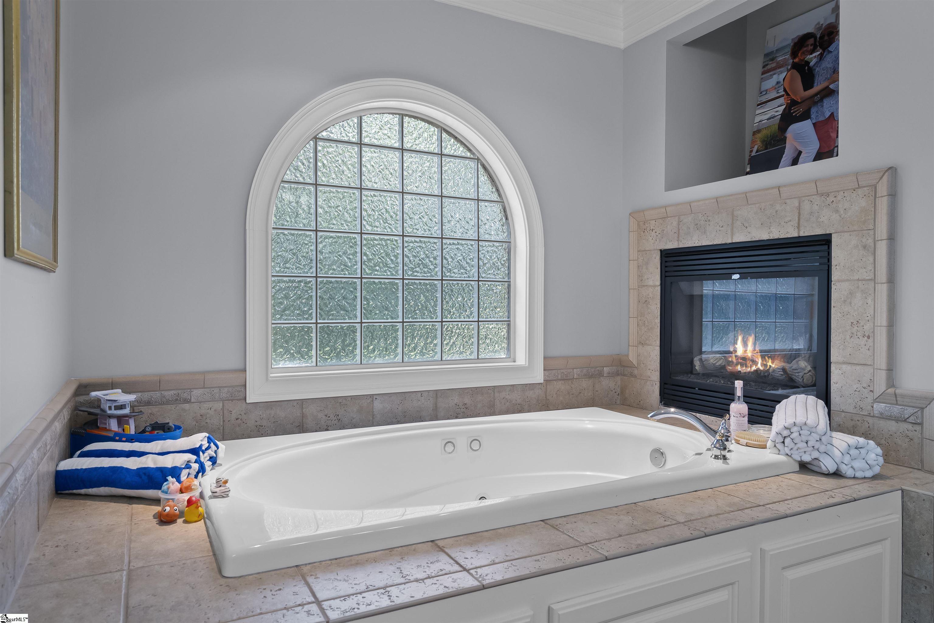 20 Stonebrook Farm Way