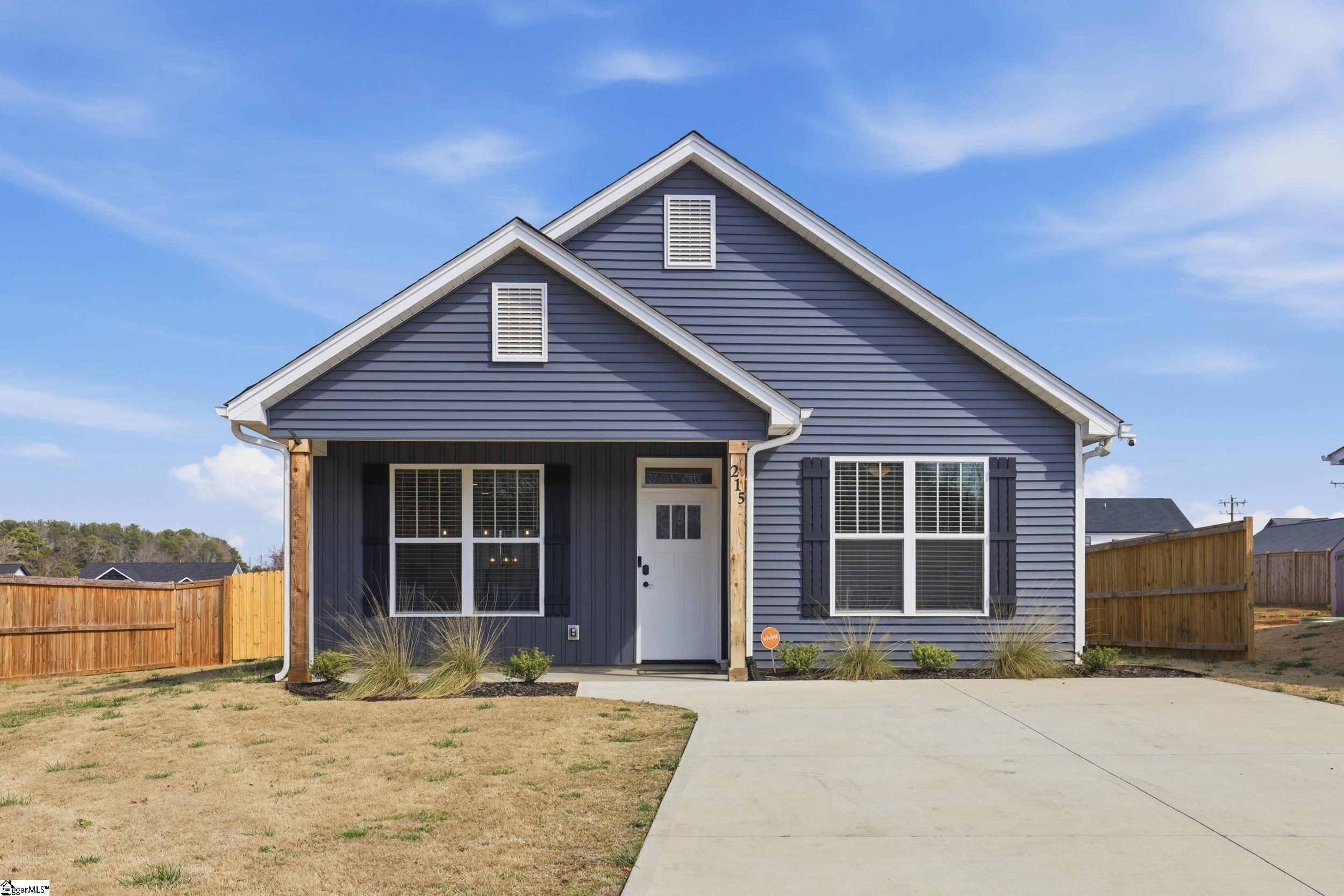 215 Amsterdam Road