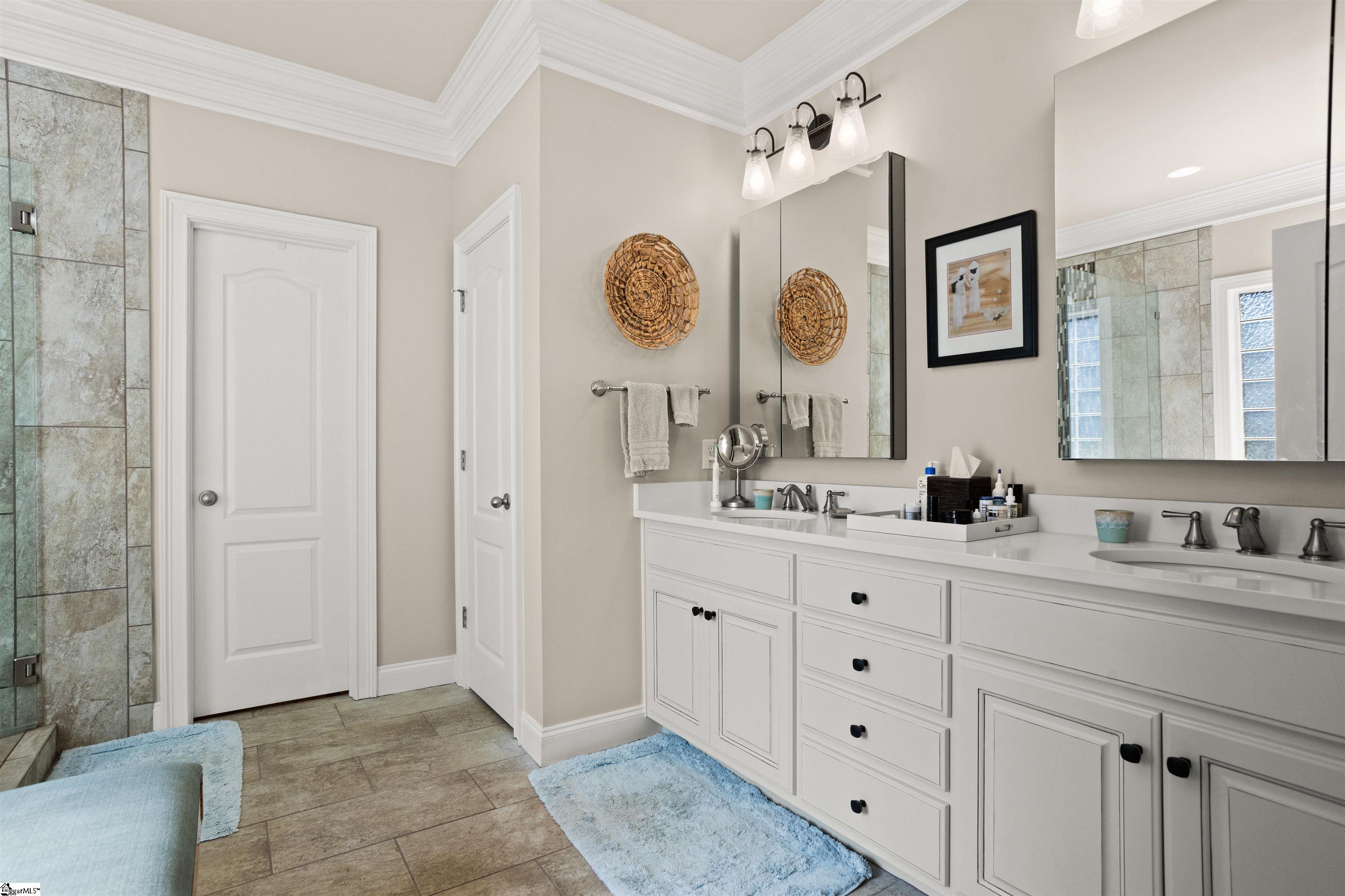 5 Stonebrook Farm Way