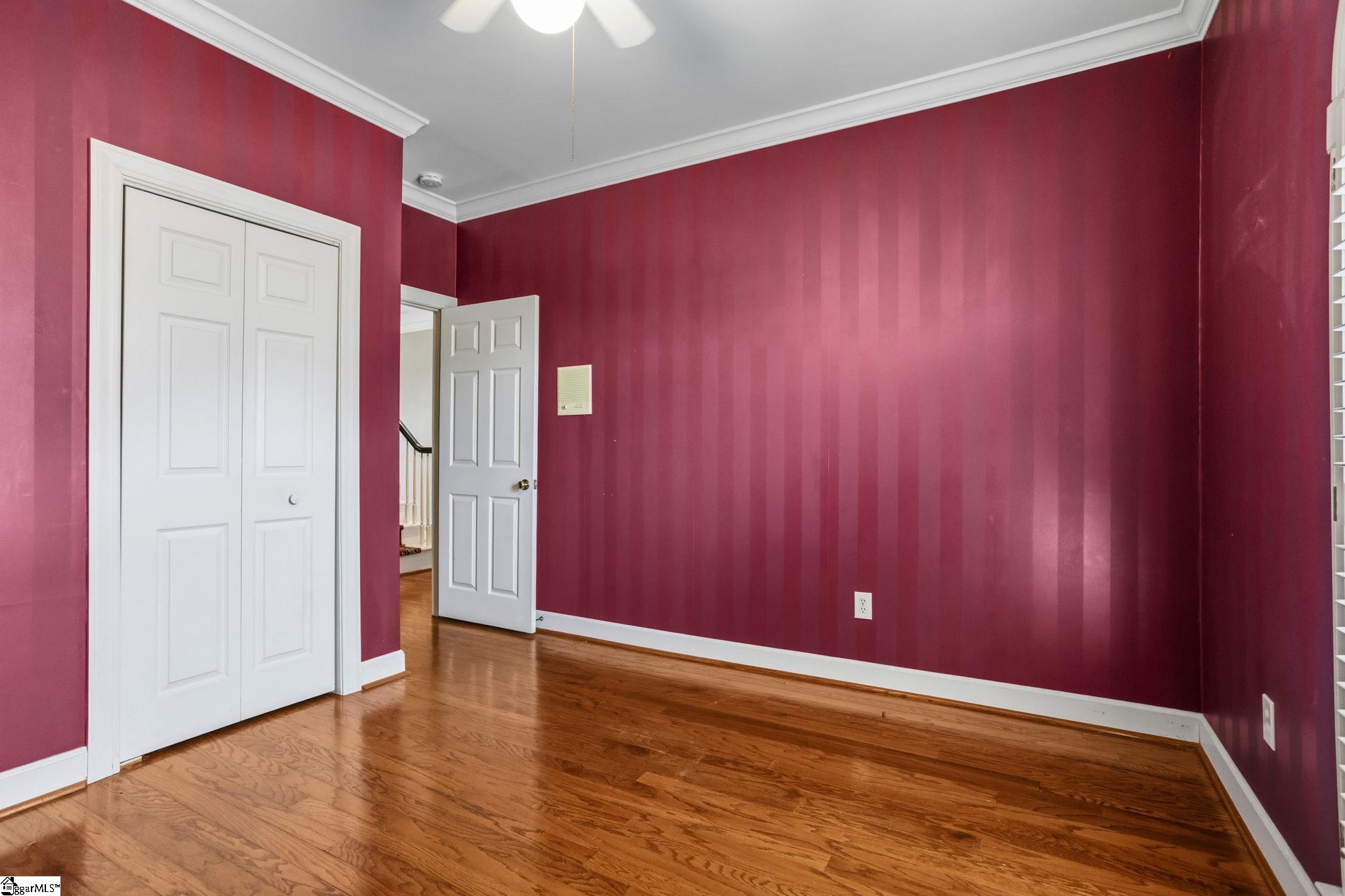 306 Greenview Circle