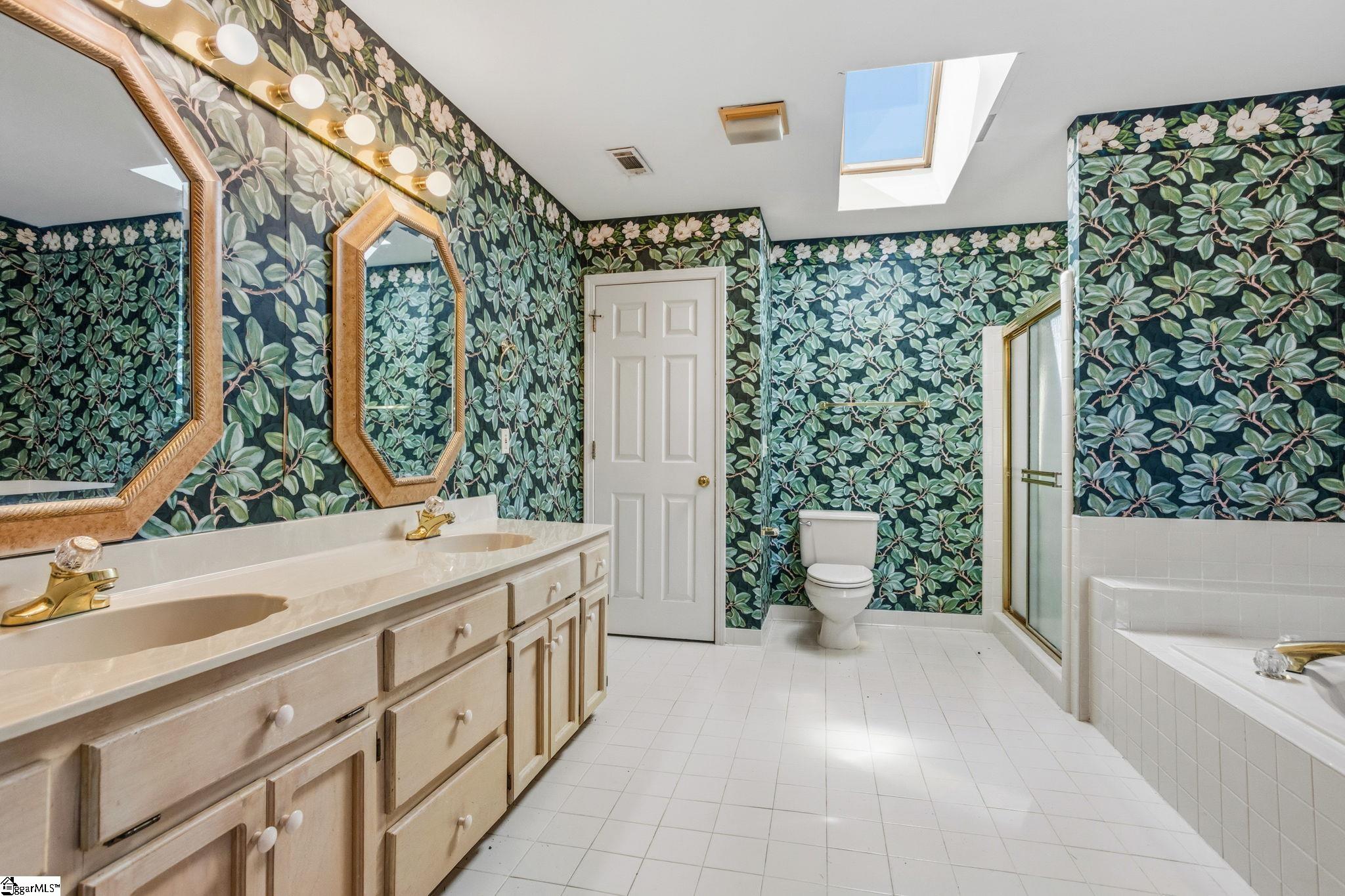 306 Greenview Circle