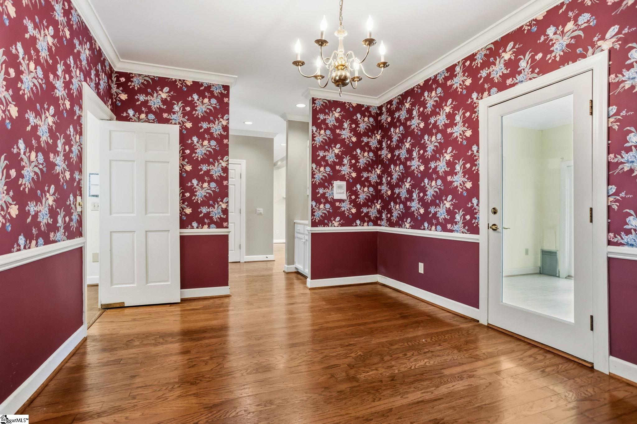 306 Greenview Circle