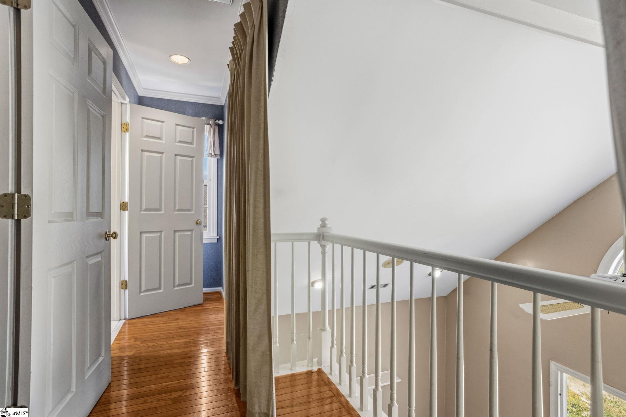 306 Greenview Circle