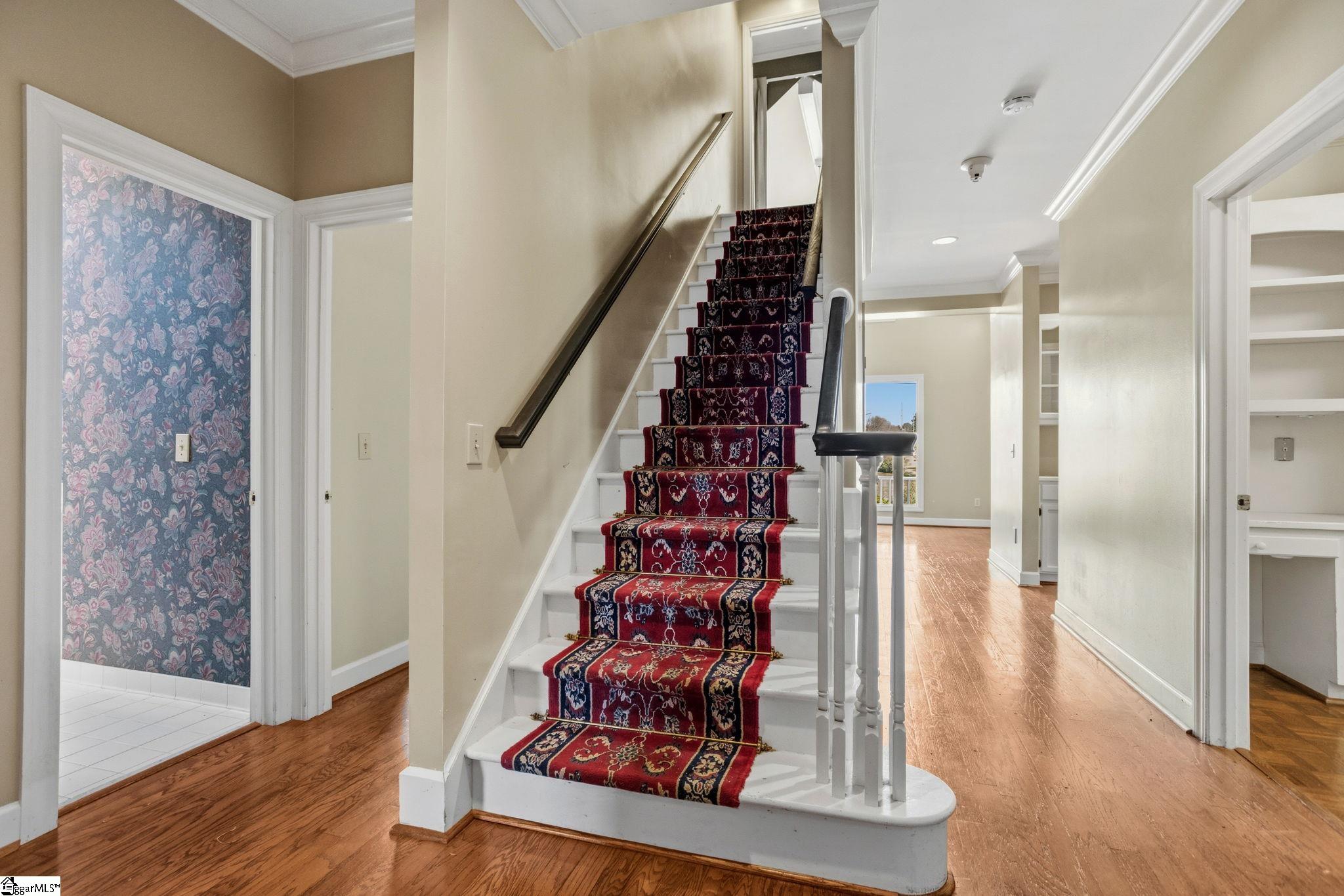 306 Greenview Circle
