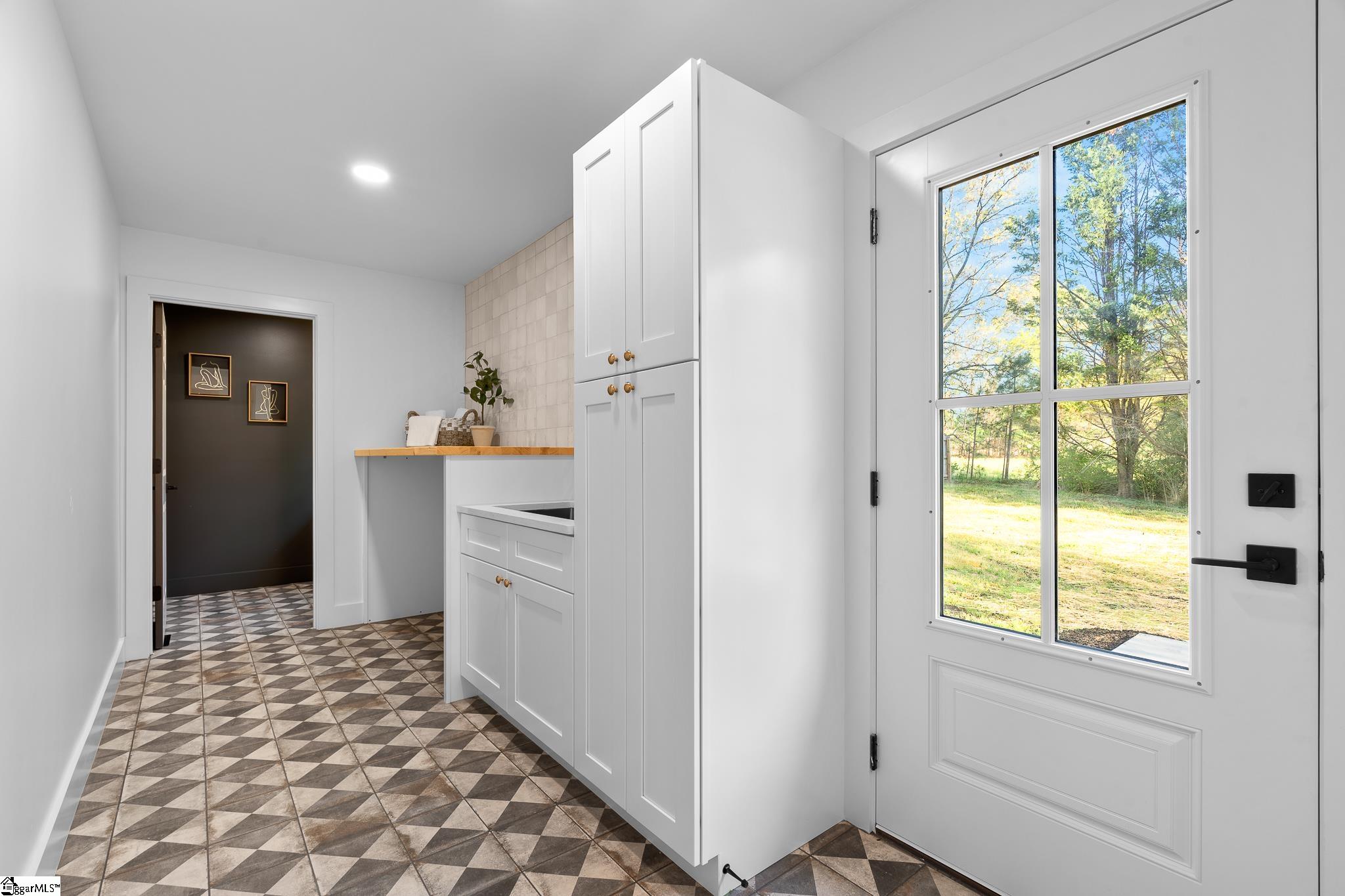 600 Cannon Circle