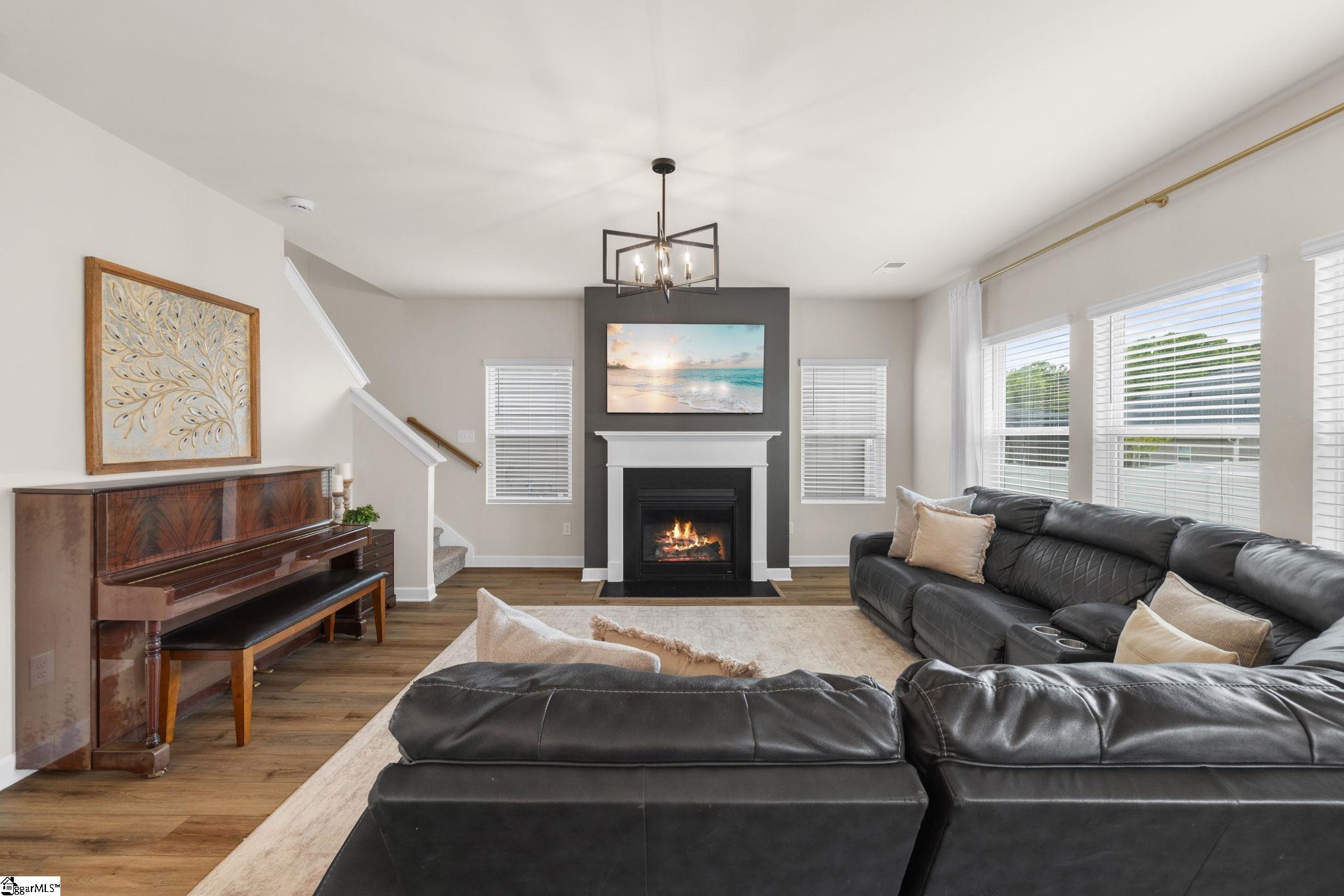 905 Elgon Walk Drive
