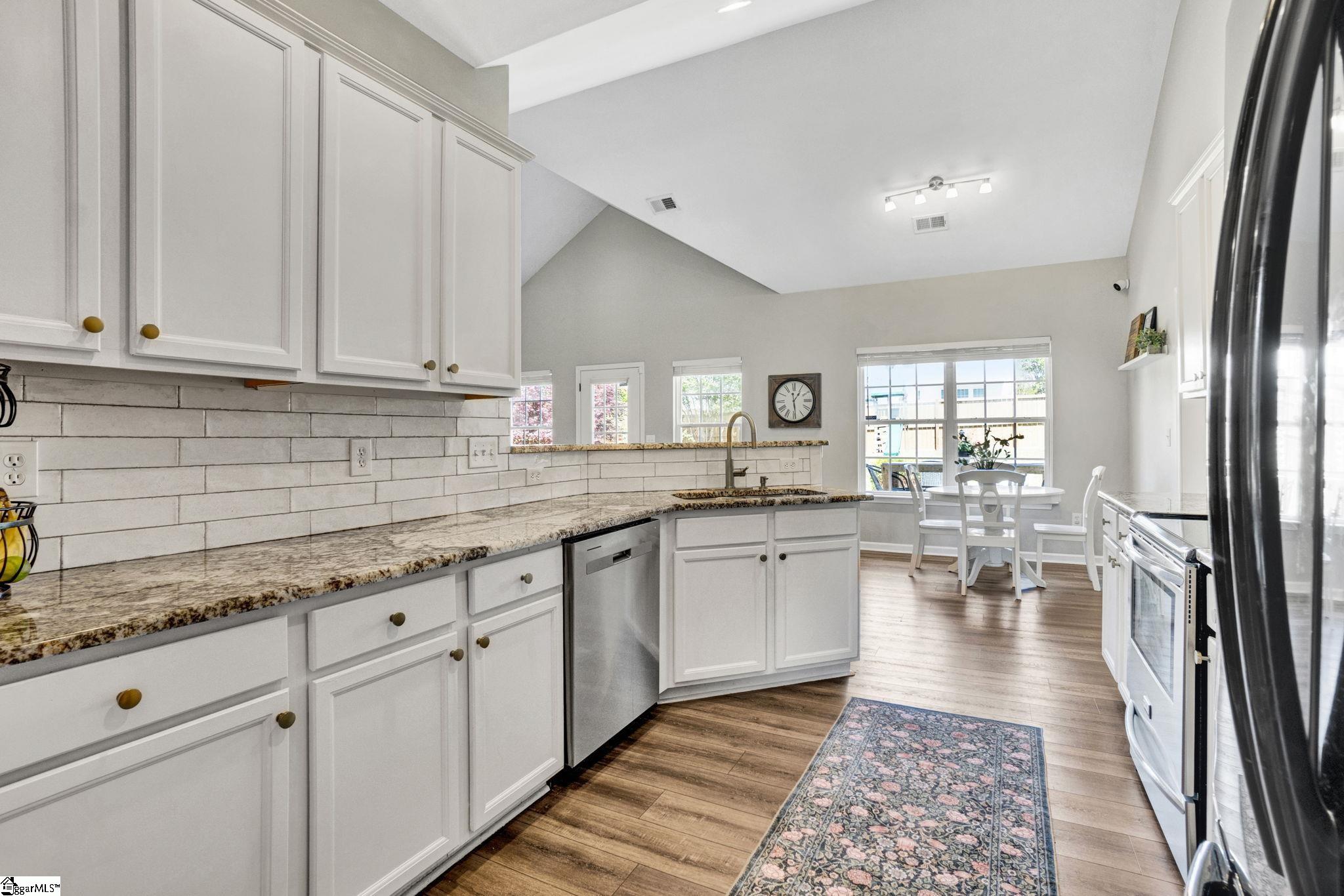 4 Brenleigh Court