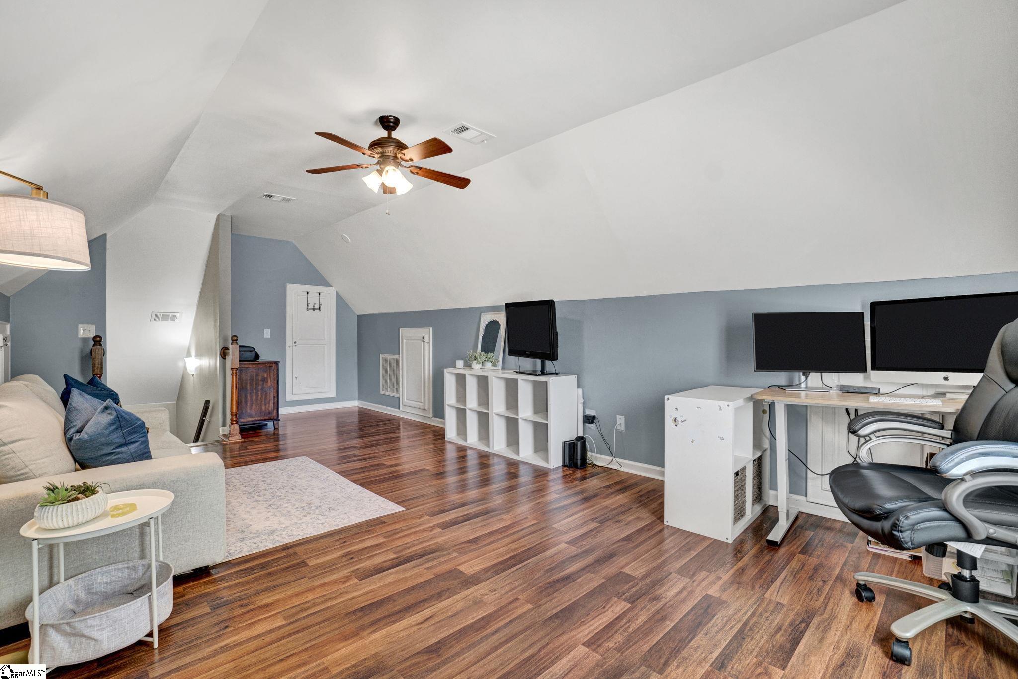 4 Brenleigh Court