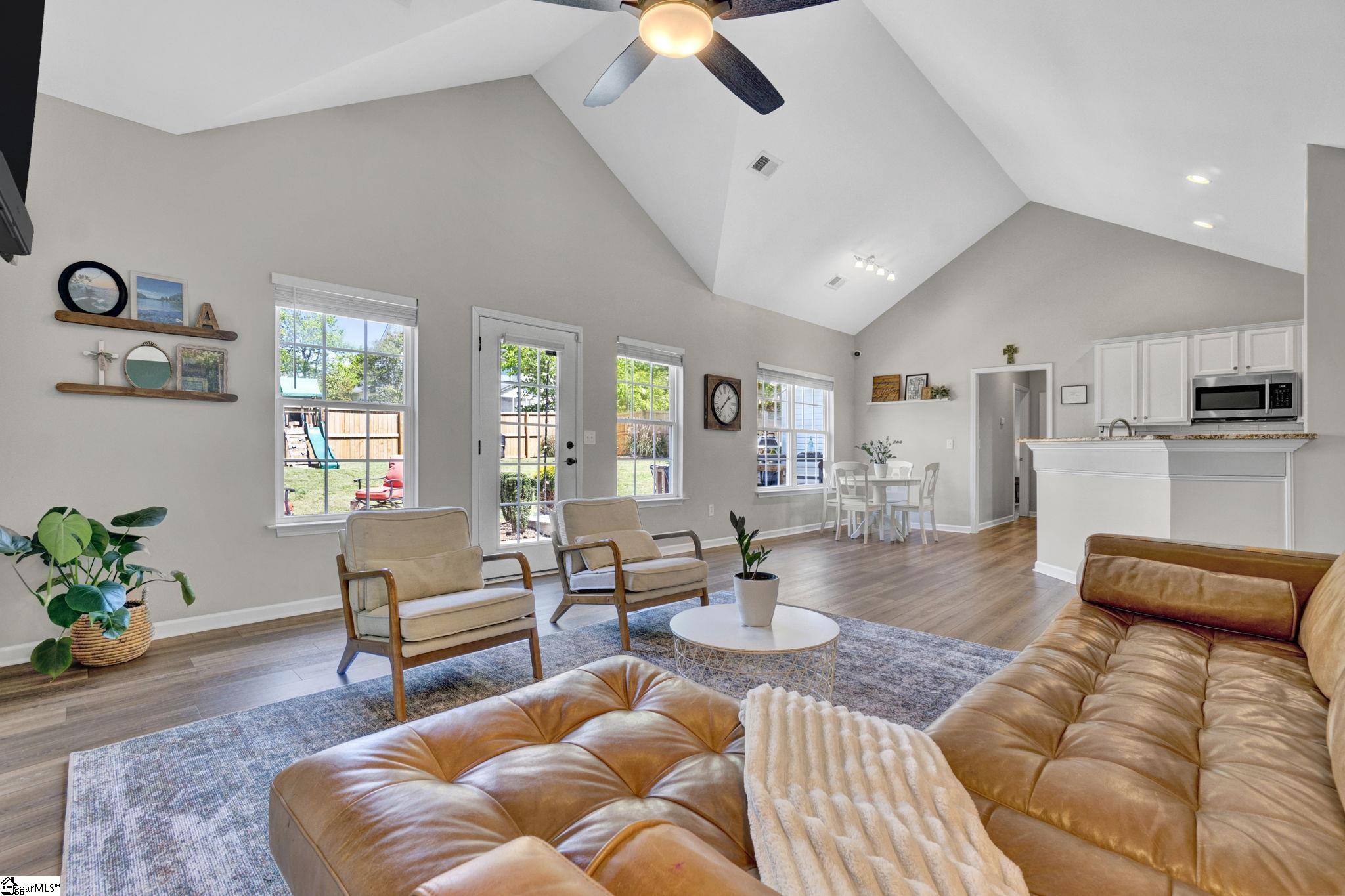 4 Brenleigh Court