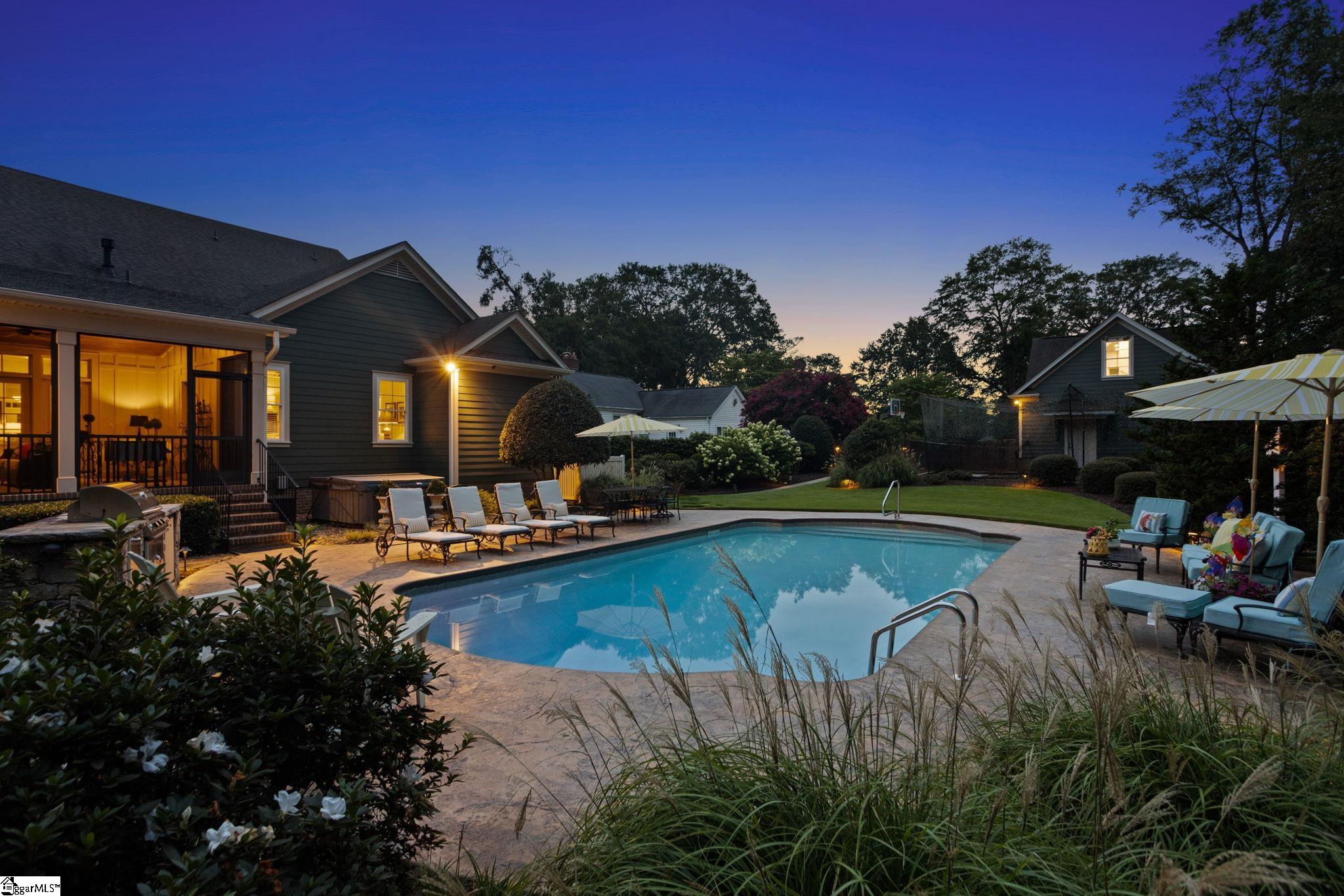 16 Willow Springs Drive