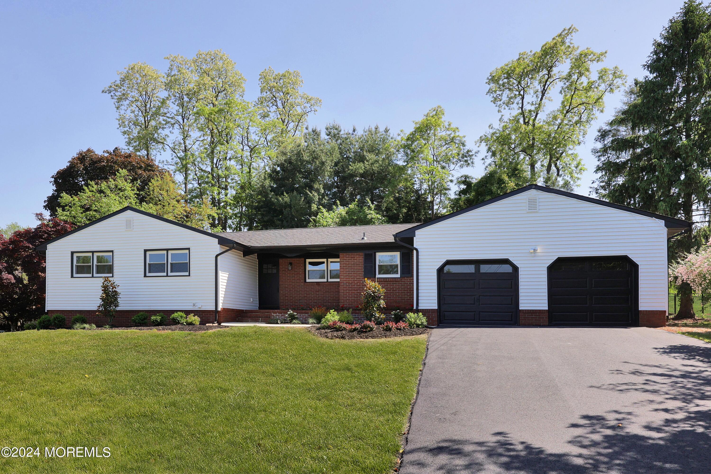 40 Hidden Stream Road