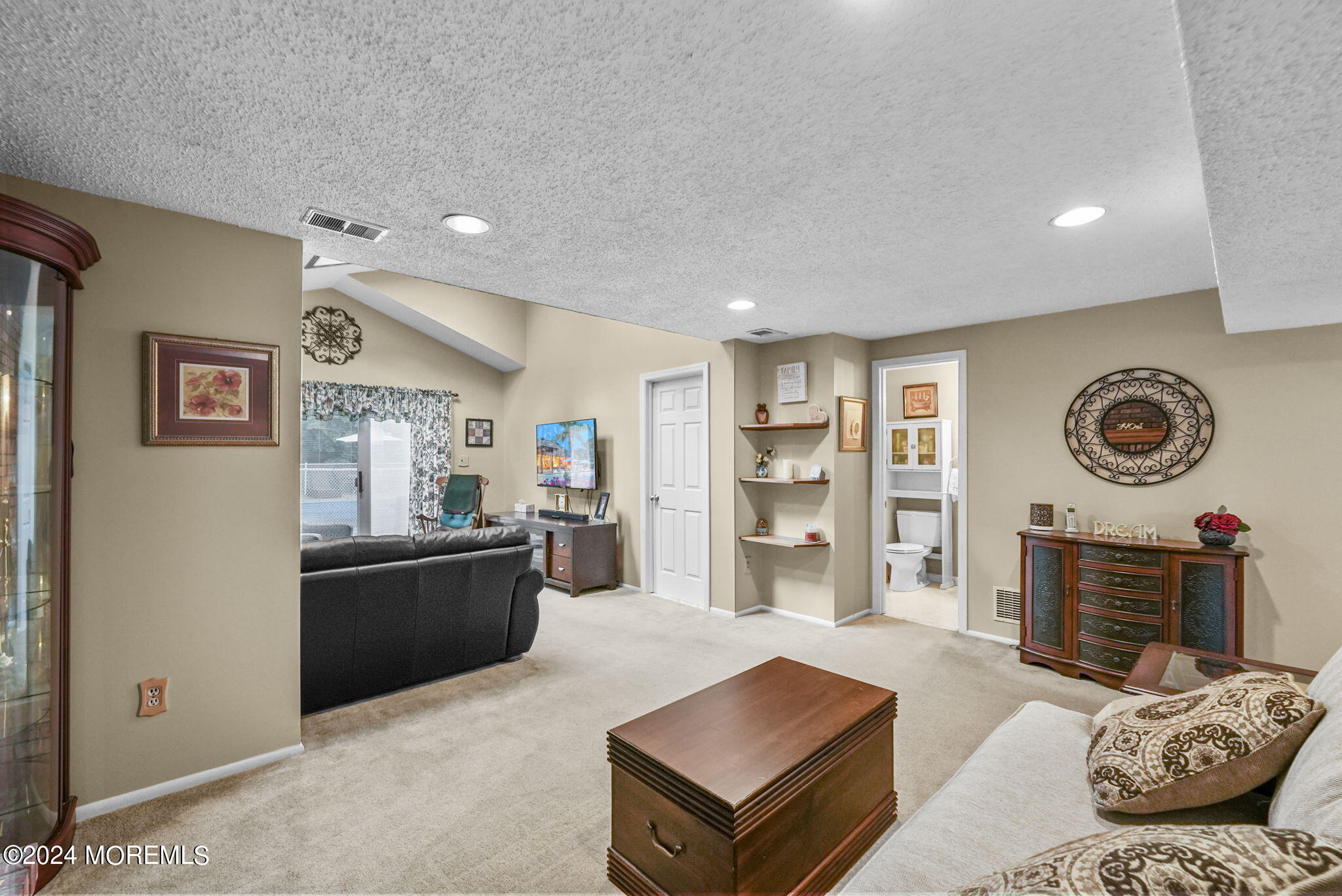 14 Whittier Drive