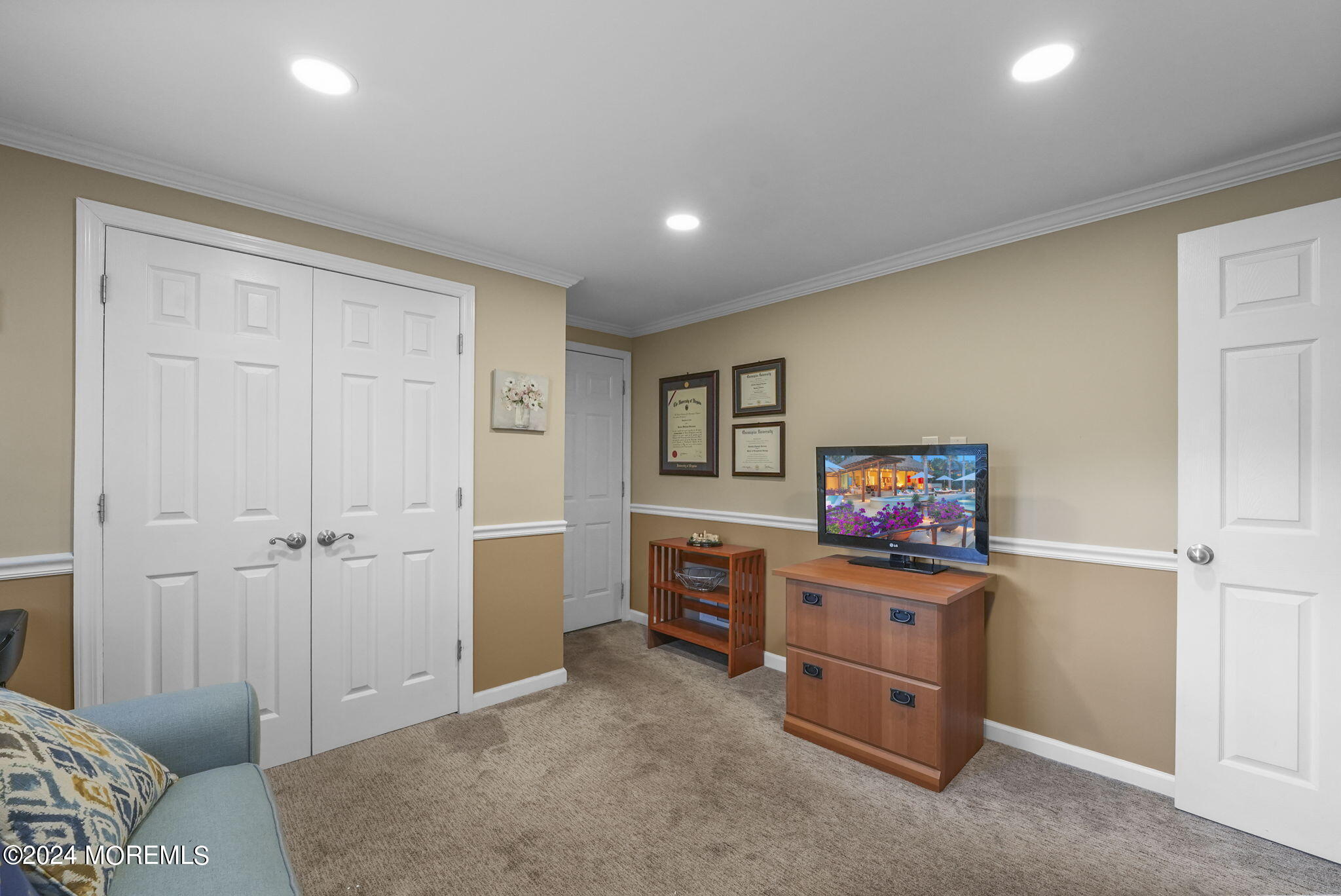 14 Whittier Drive