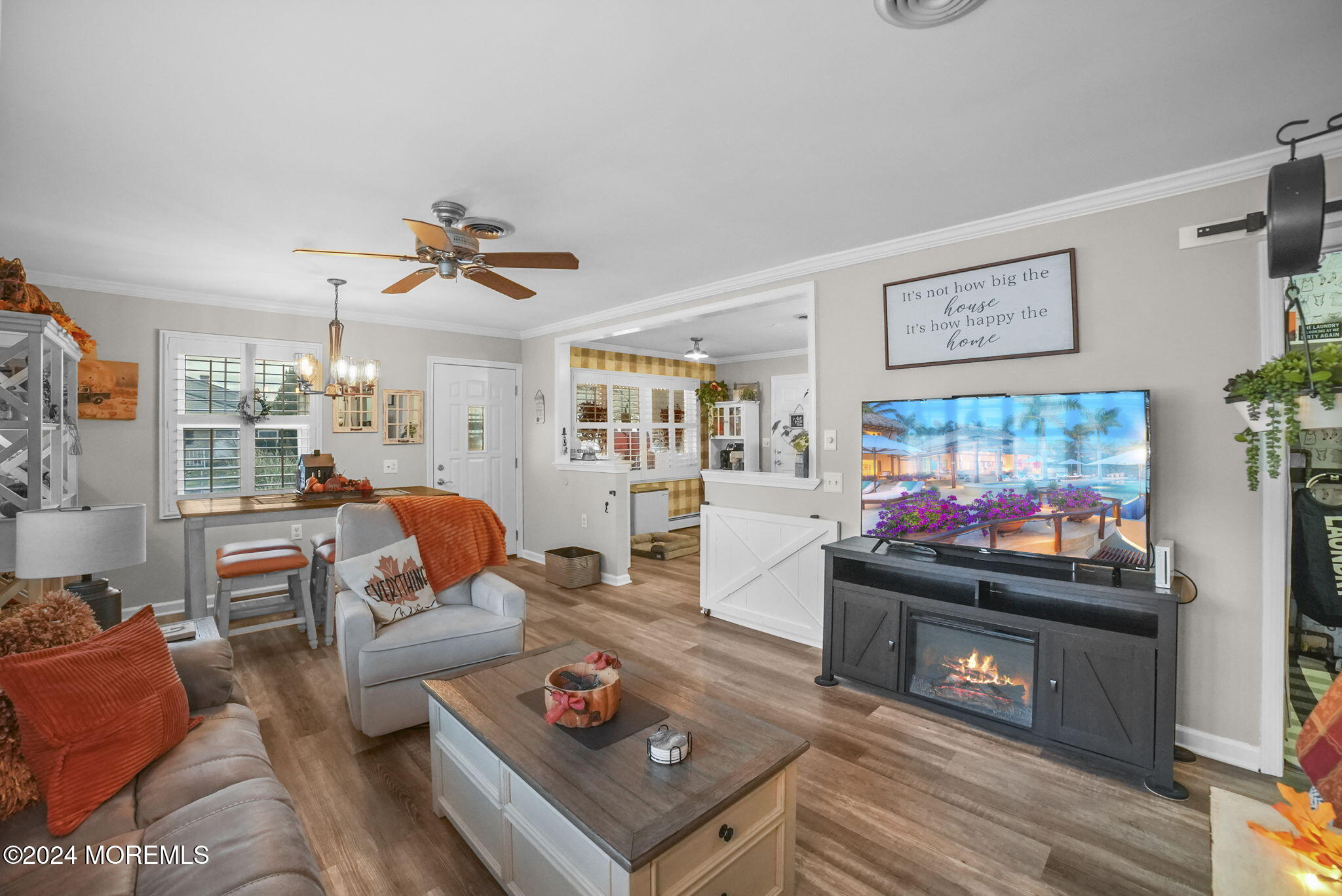 25 Redhook Bay Drive