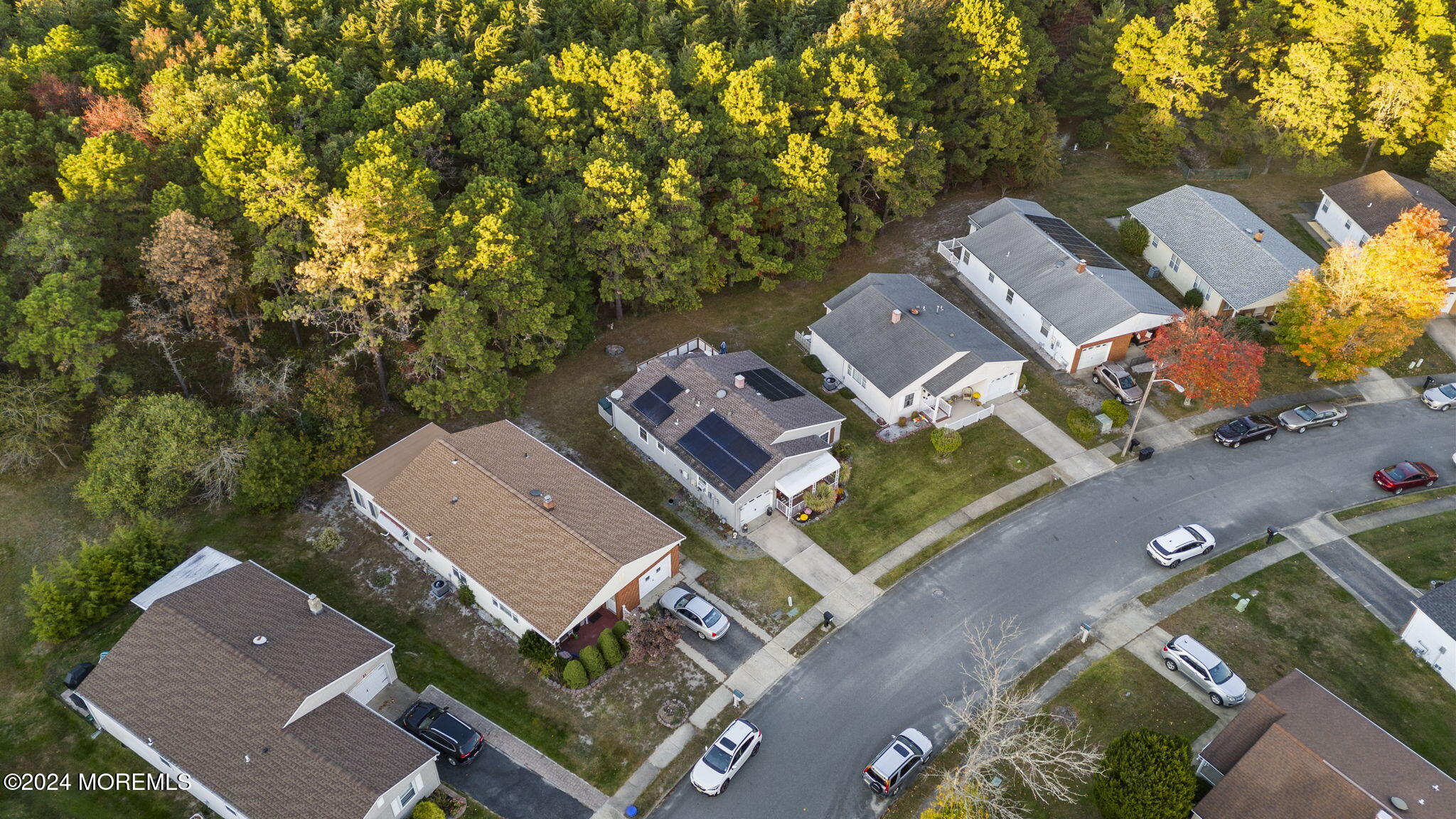 25 Redhook Bay Drive