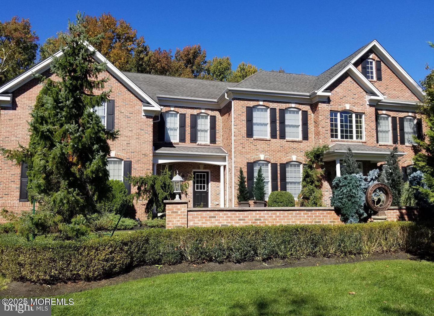 12 Dutchess Drive