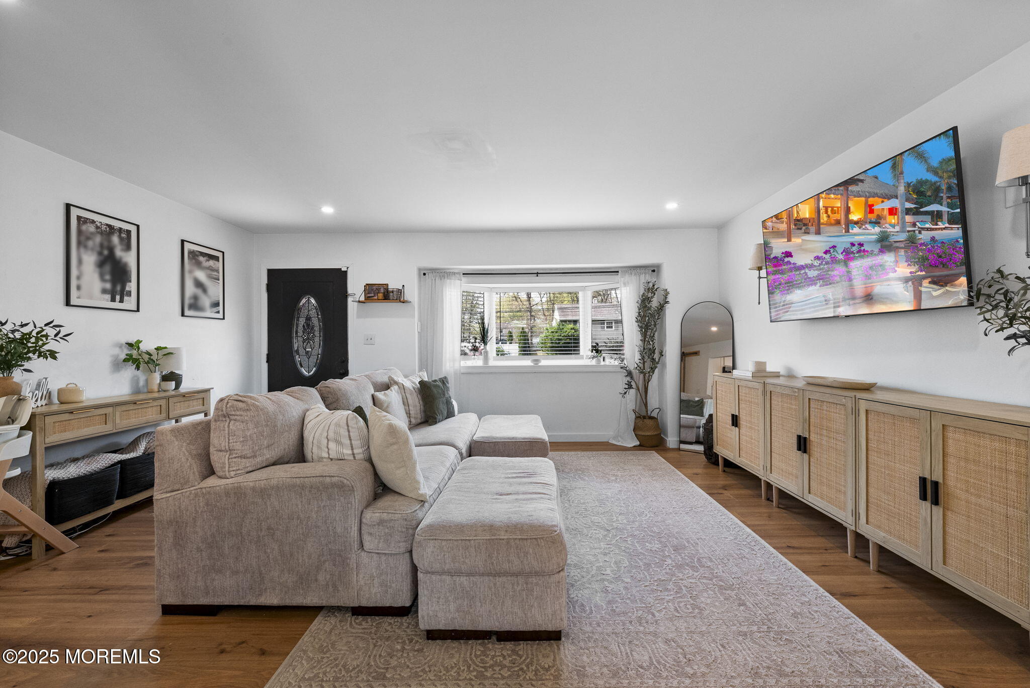 113 Darien Road