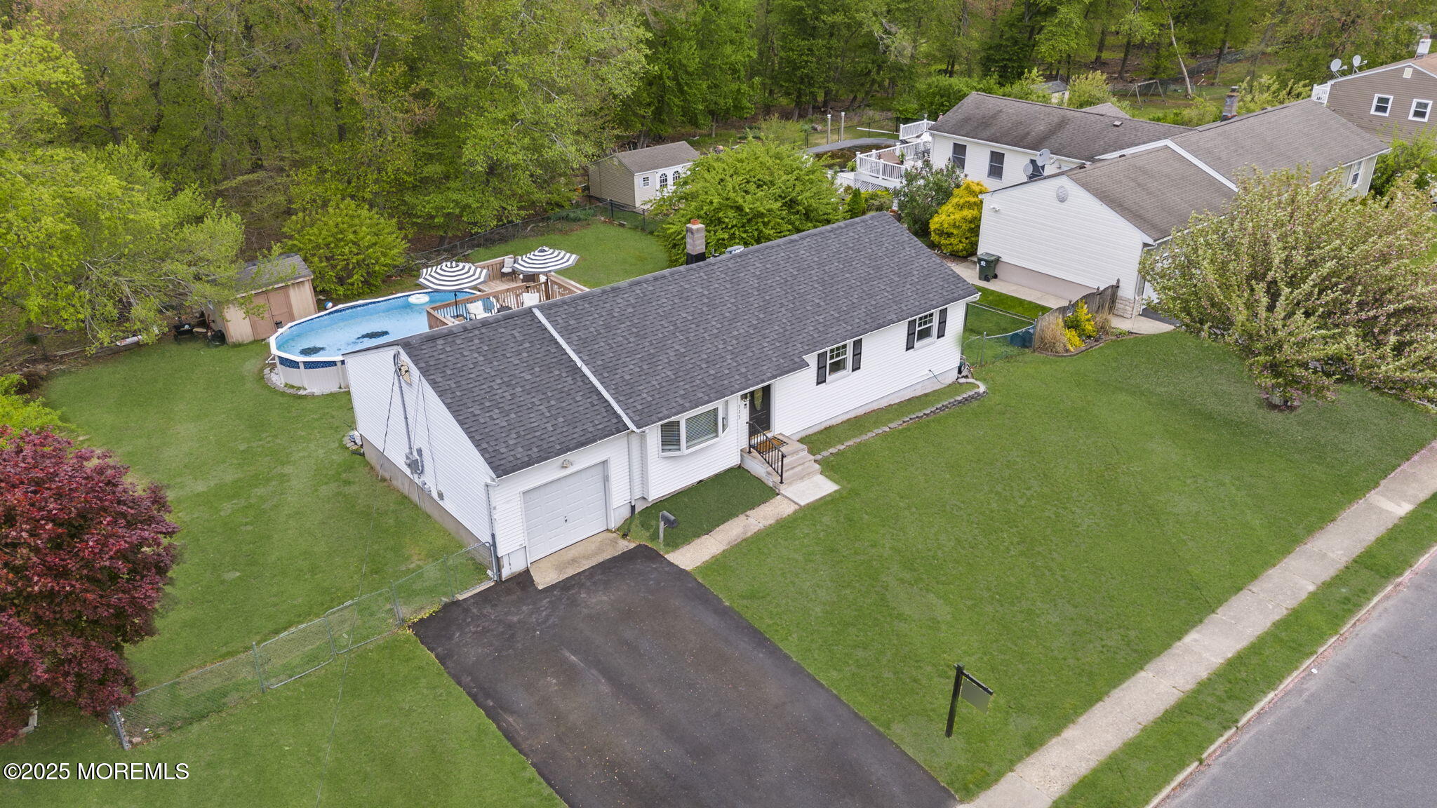 113 Darien Road
