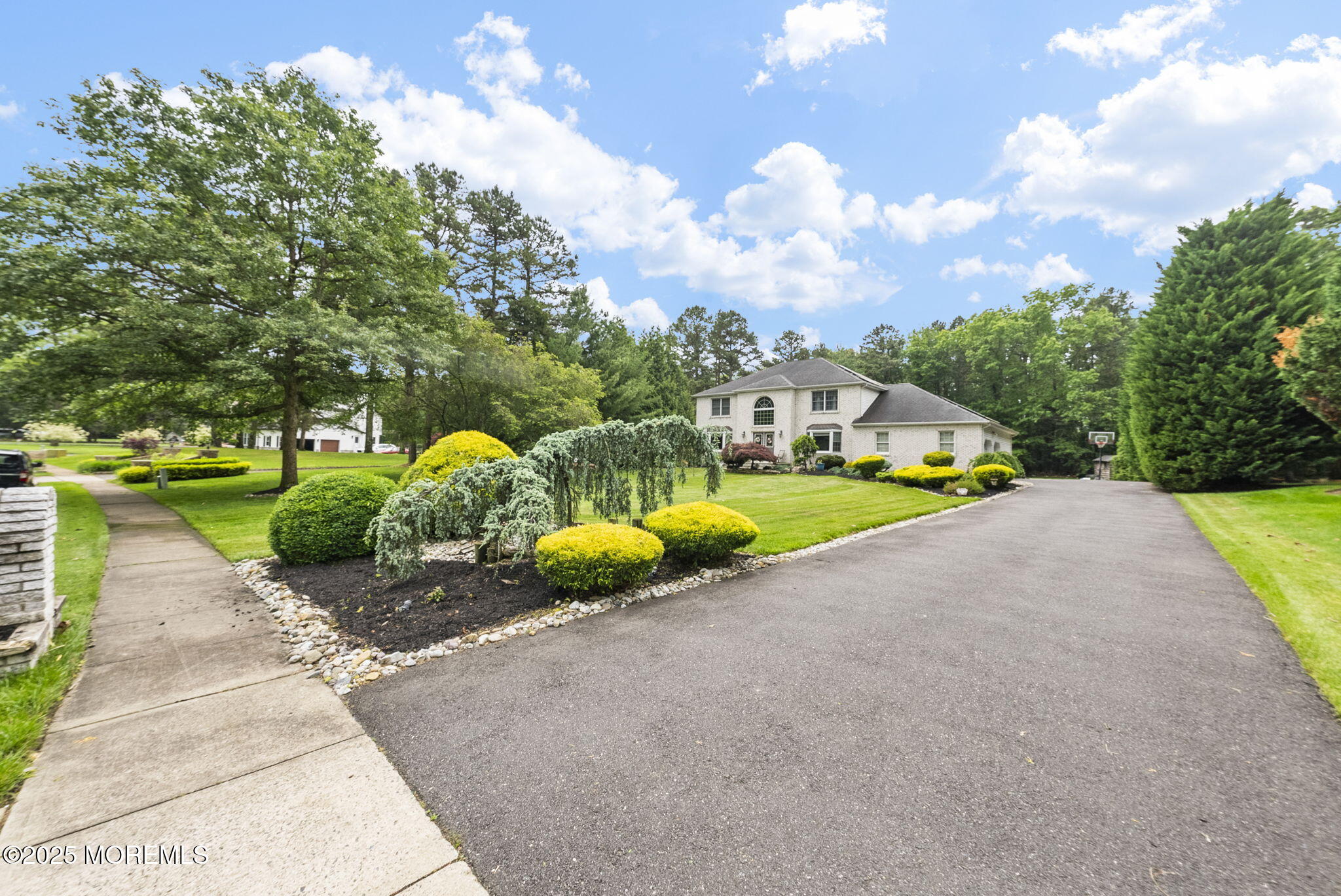 6 Overlook Drive