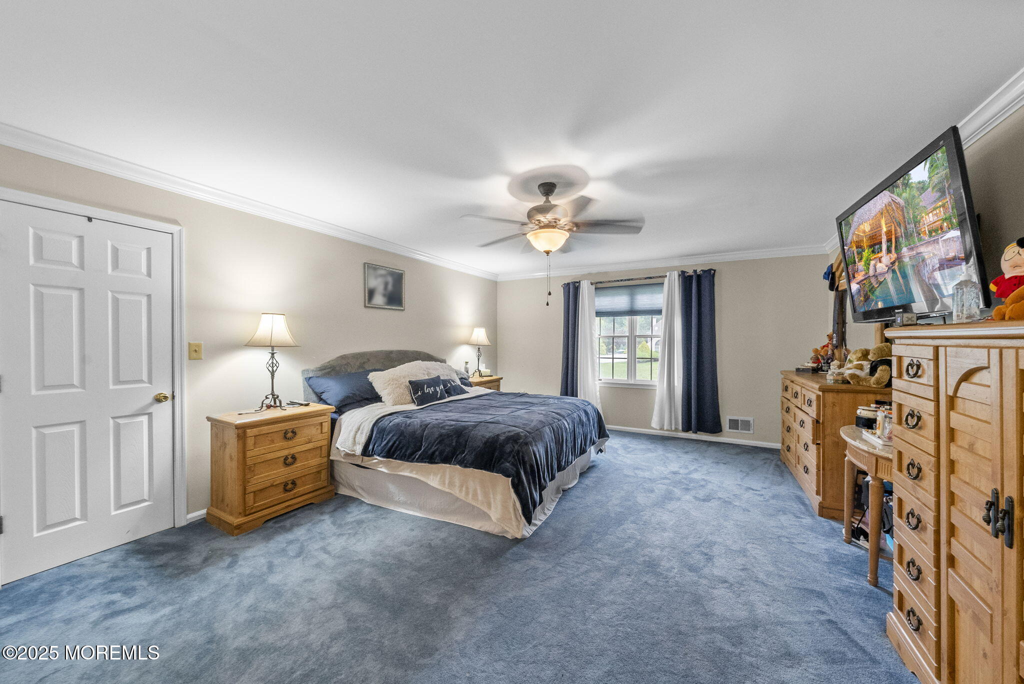6 Overlook Drive
