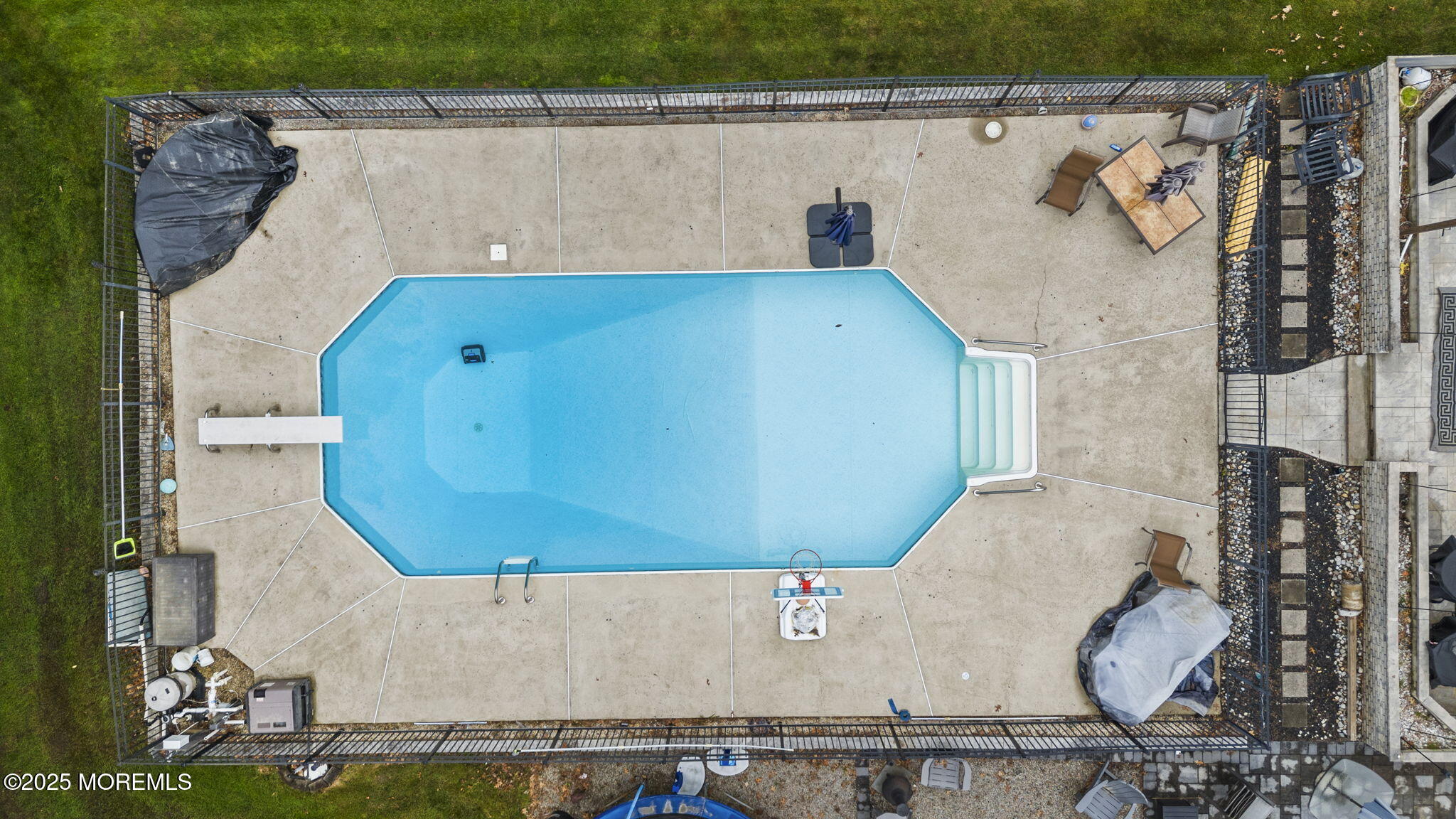 6 Overlook Drive