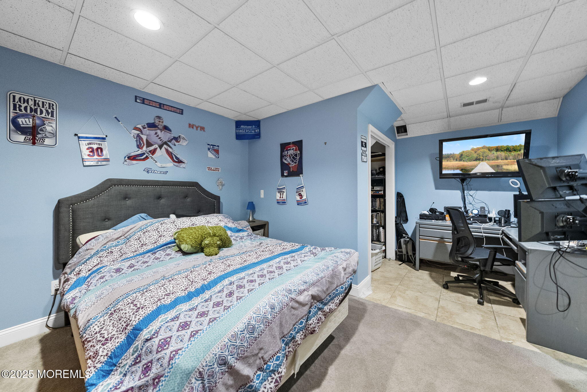 6 Overlook Drive