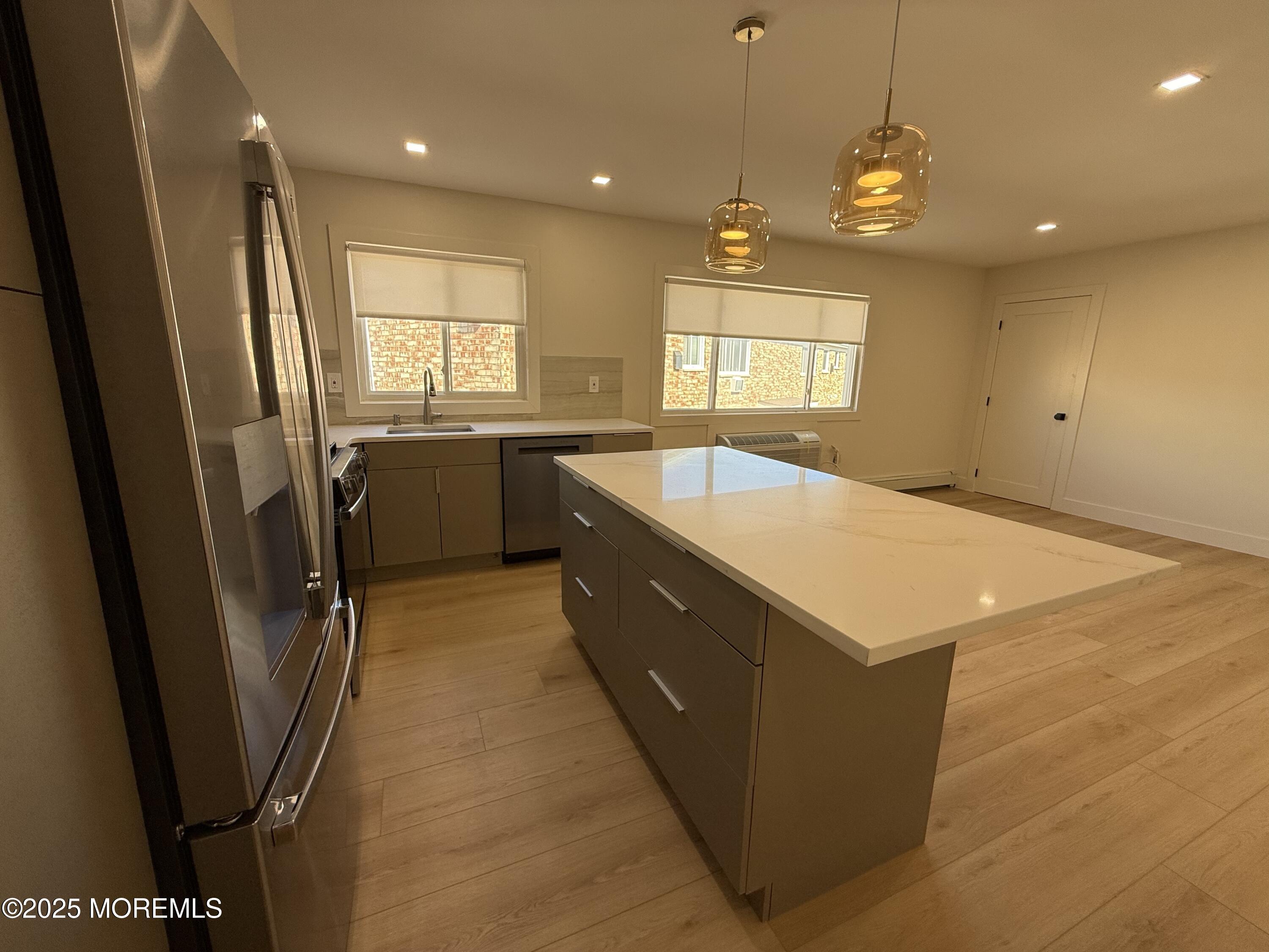 1 Ocean Avenue, 18