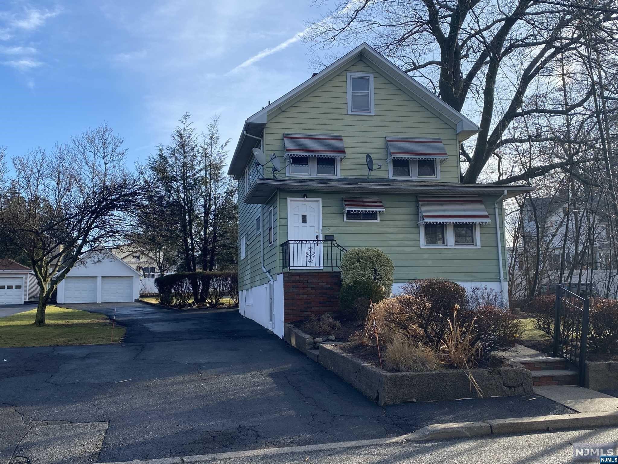 19 Hewson Avenue