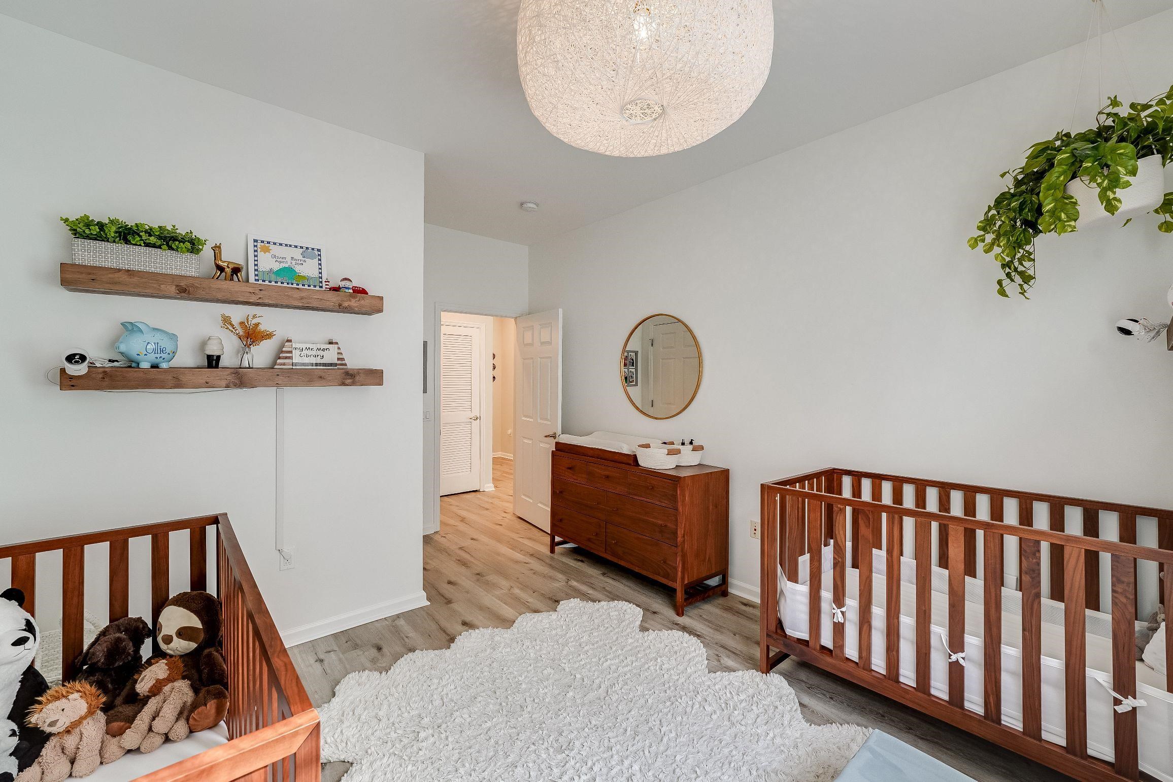 1300 GRAND ST Unit: 321