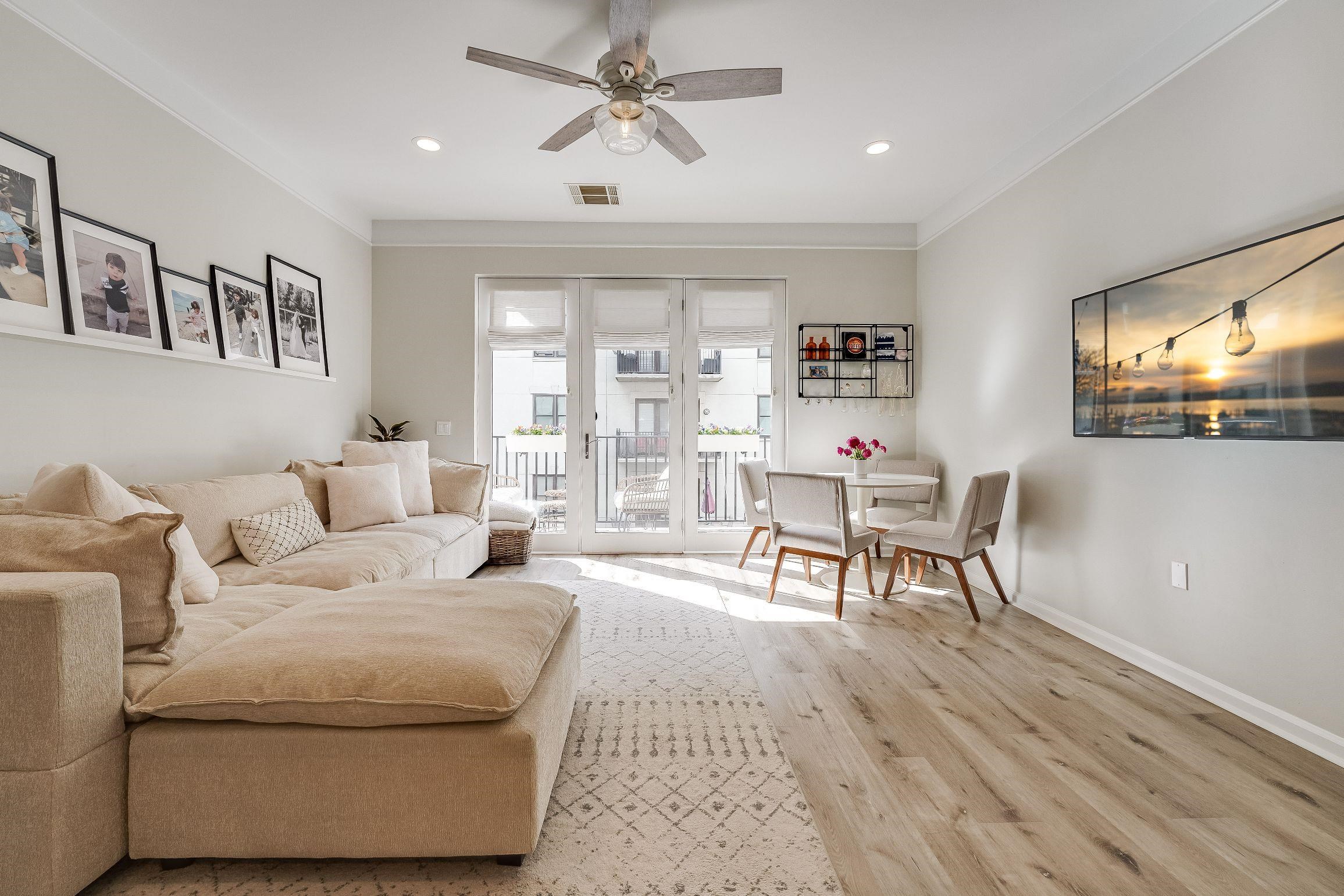 1300 GRAND ST Unit: 321