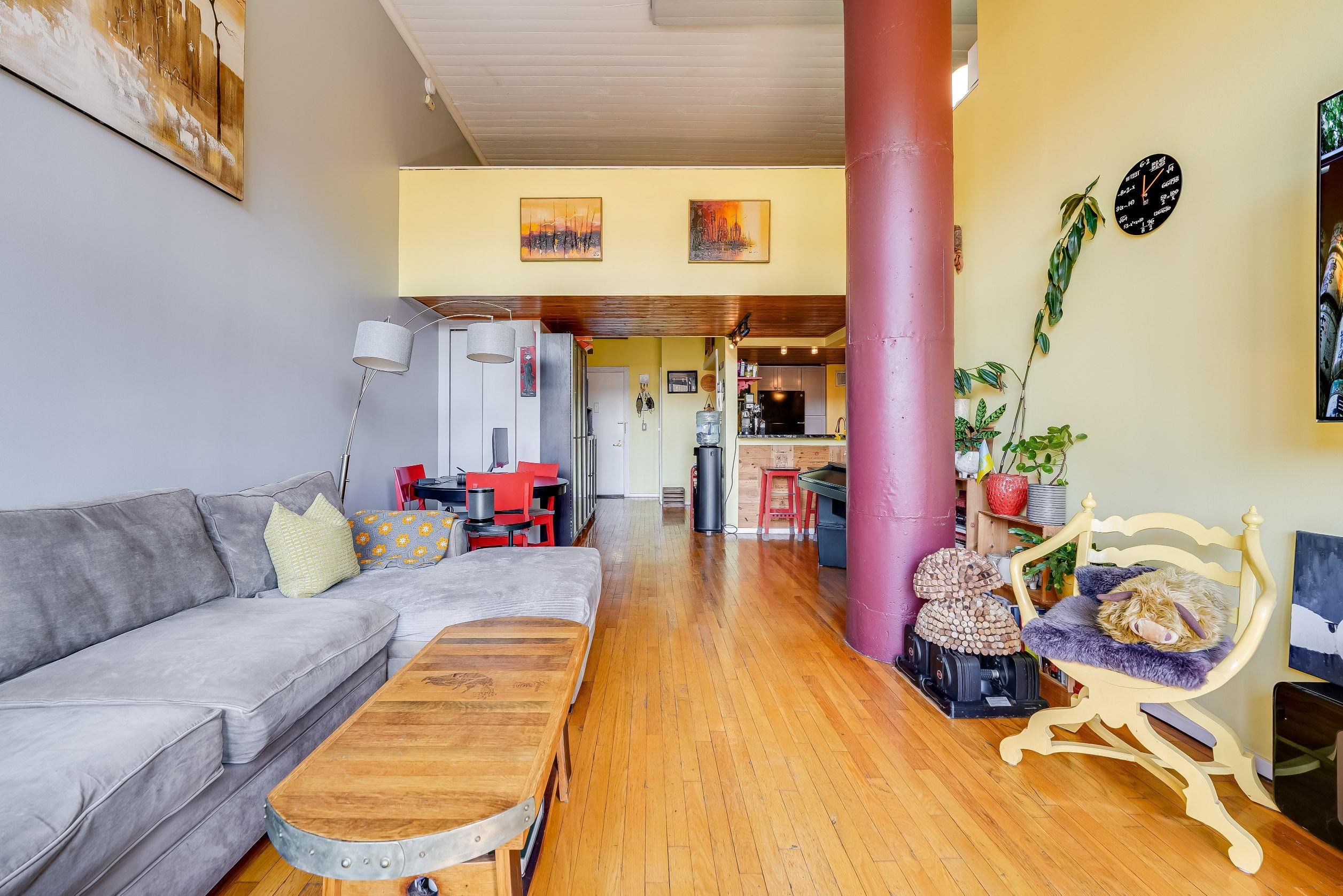 205 10TH ST Unit: 4-H