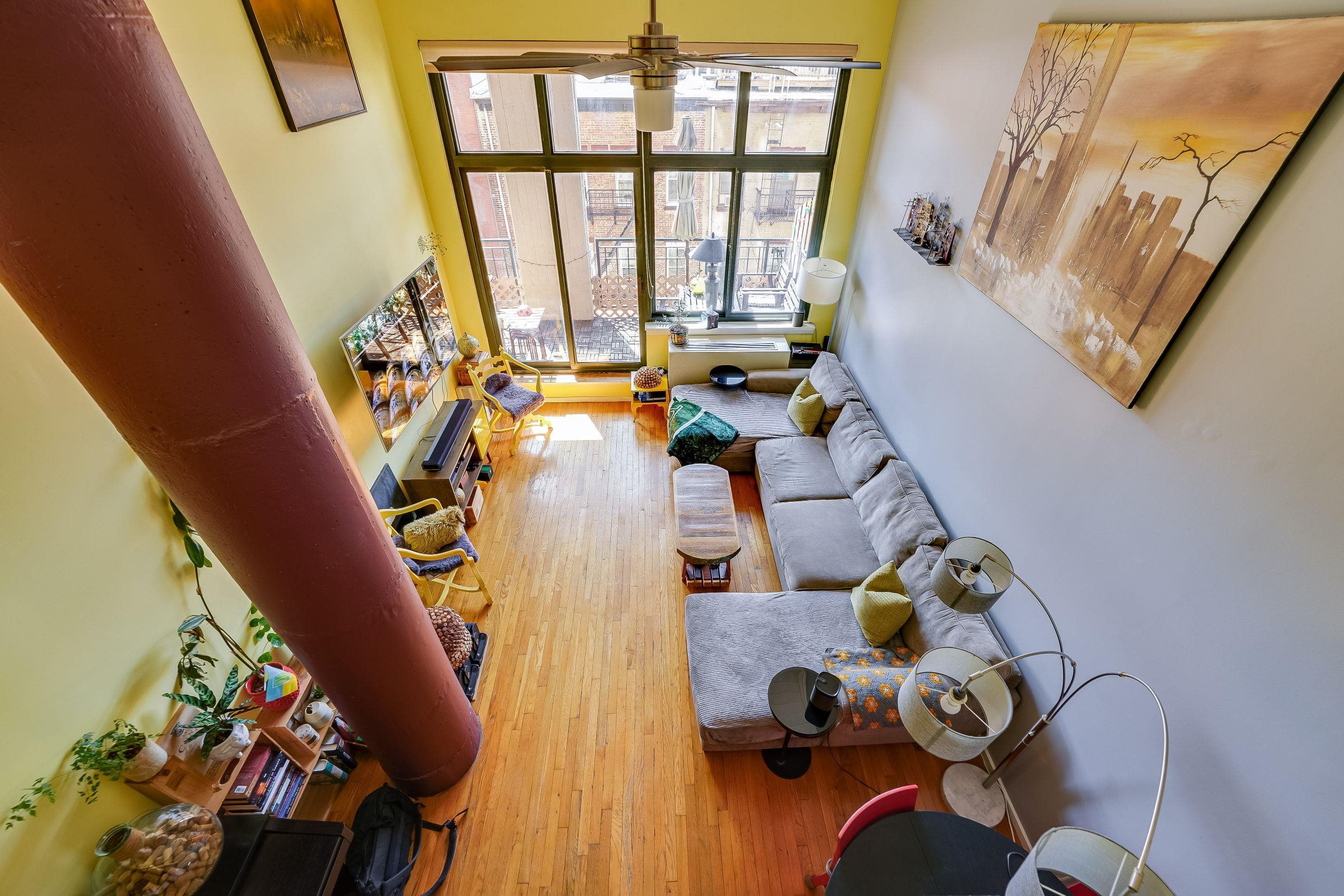205 10TH ST Unit: 4-H