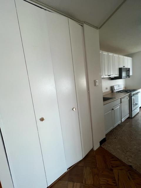 7002 BLVD EAST Unit: 23B