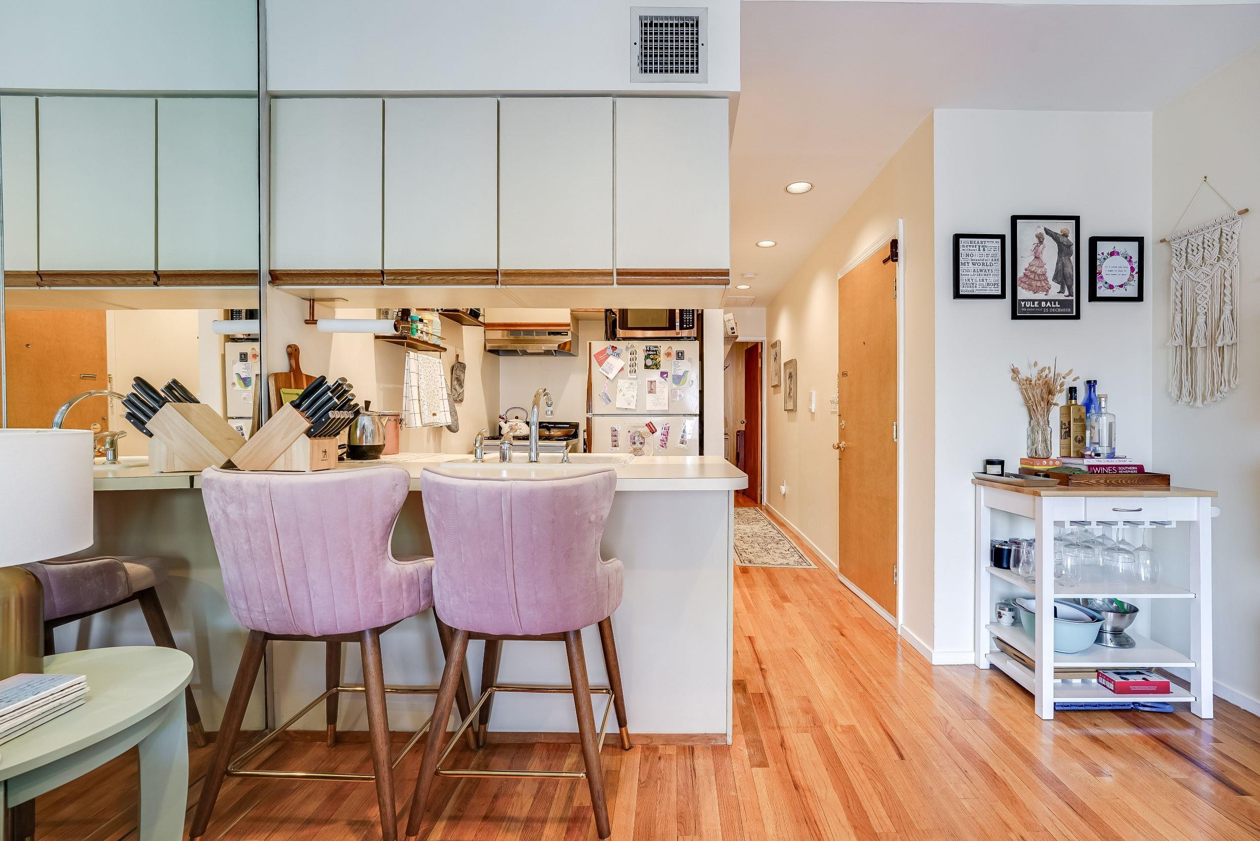 209 BLOOMFIELD ST Unit: 7