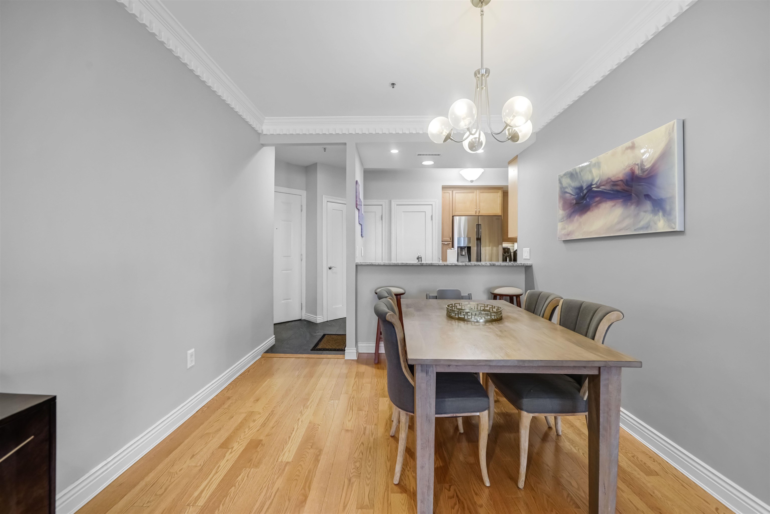 600 HUDSON ST Unit: 3A