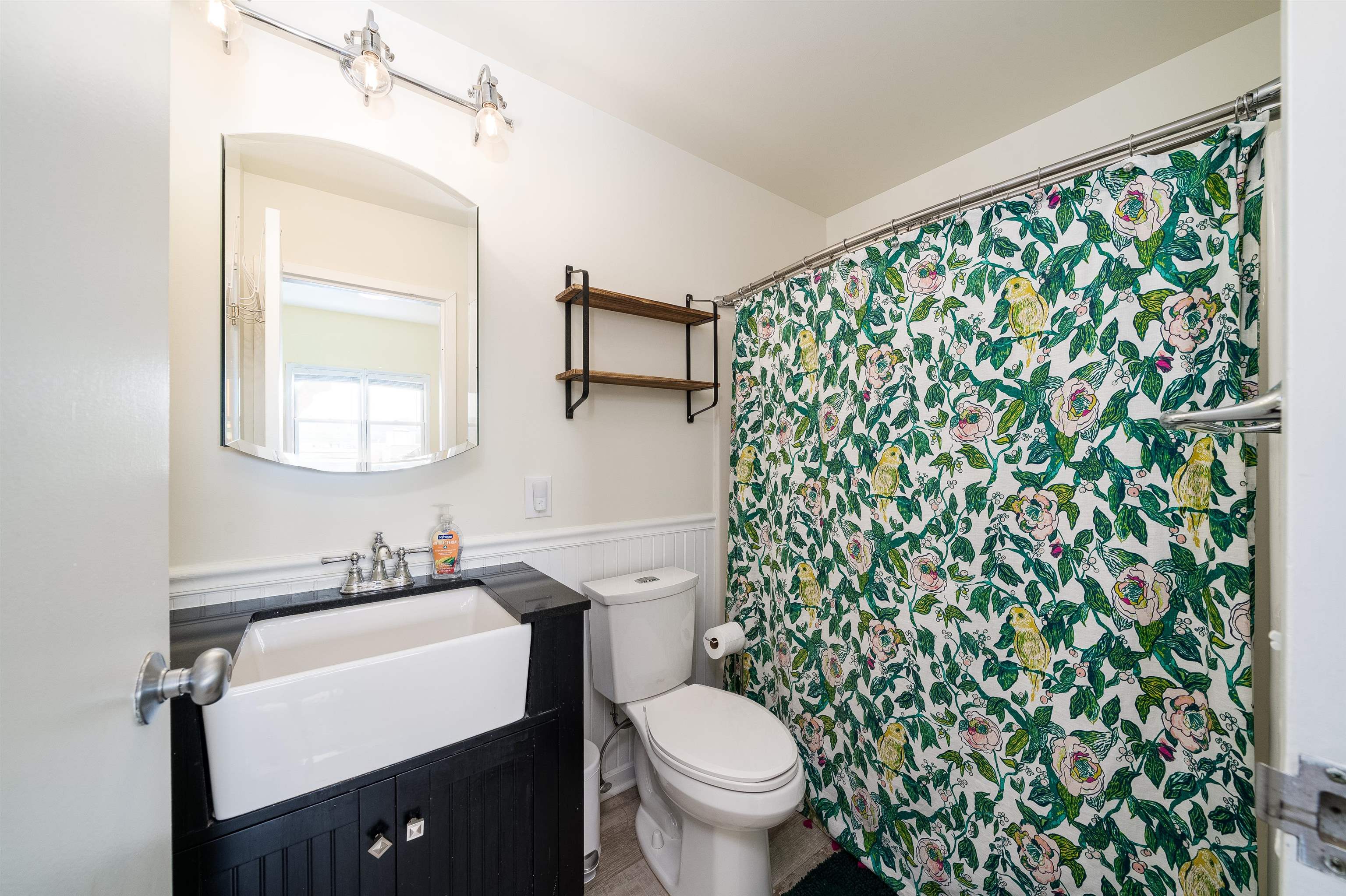 501 ADAMS ST Unit: 5G