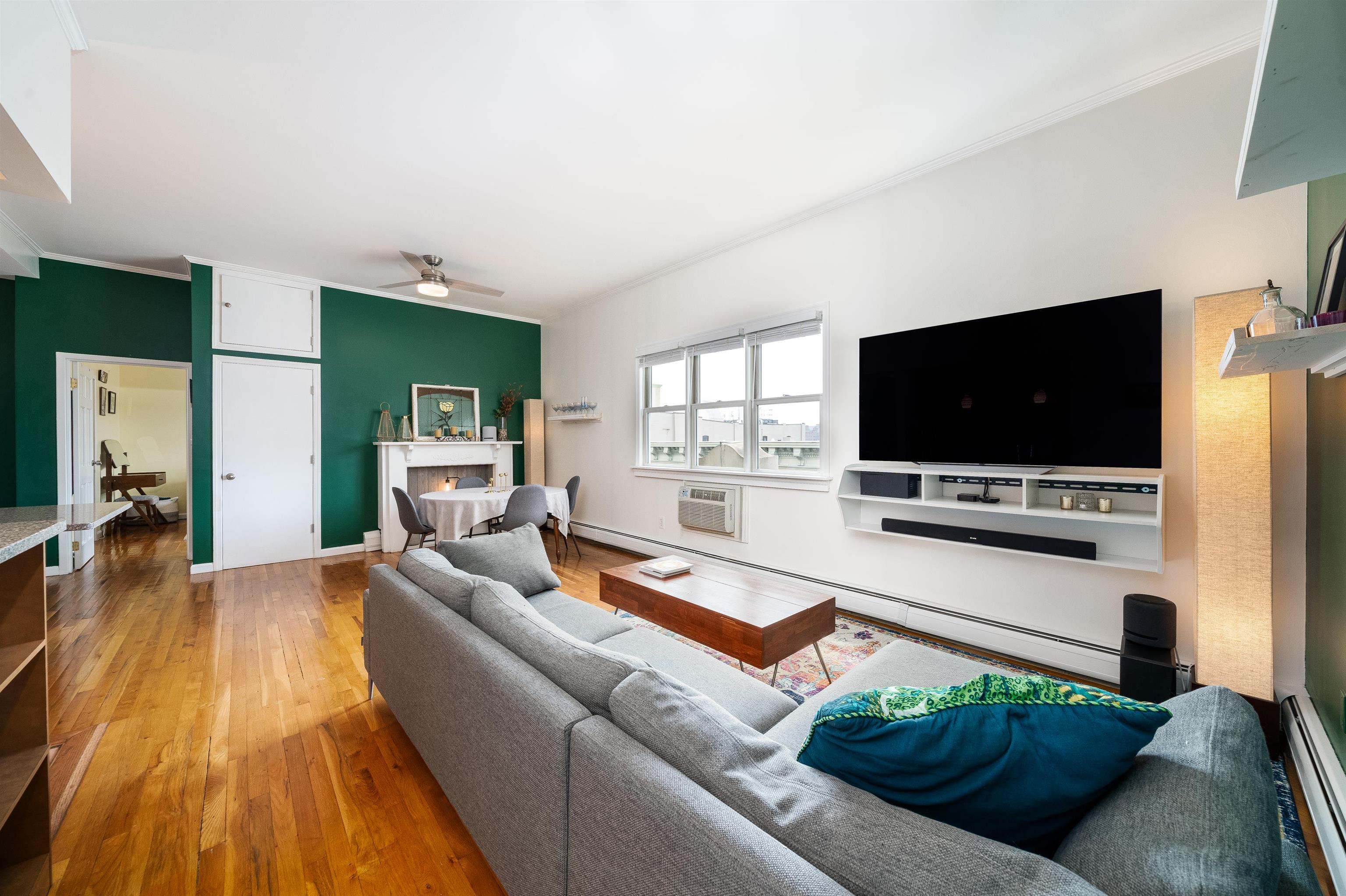 501 ADAMS ST Unit: 5G