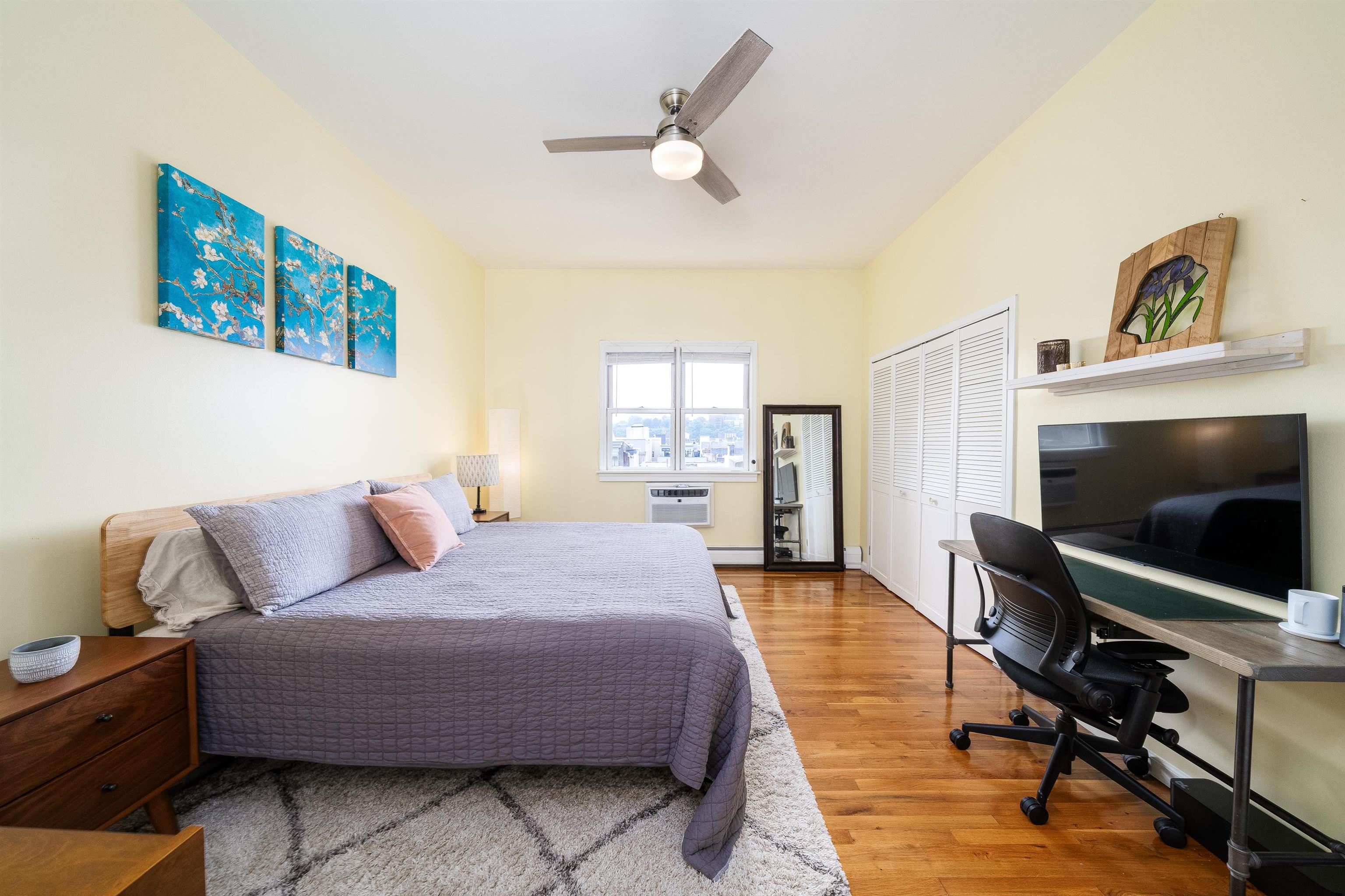 501 ADAMS ST Unit: 5G