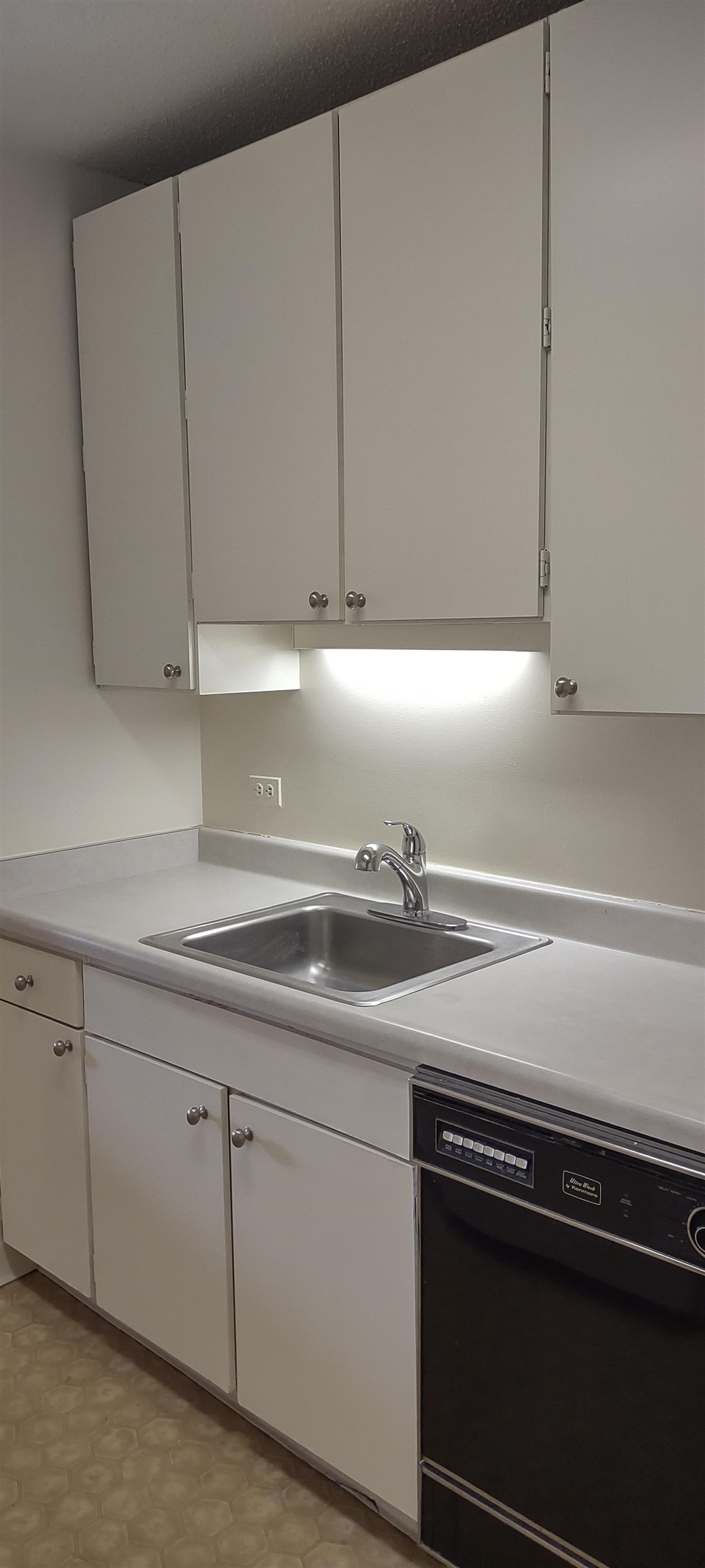 7002 BLVD EAST Unit: 6H