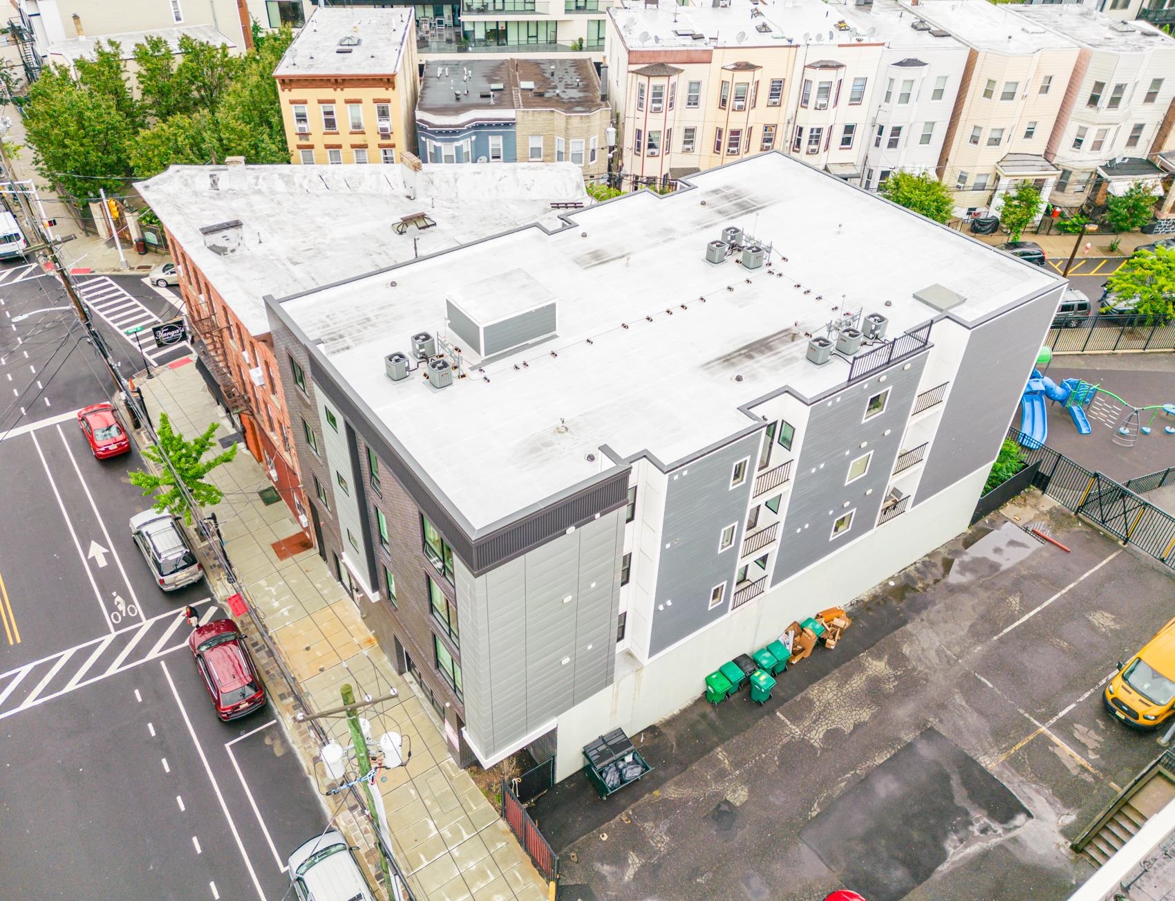 2716 PALISADE AVE Unit: 101