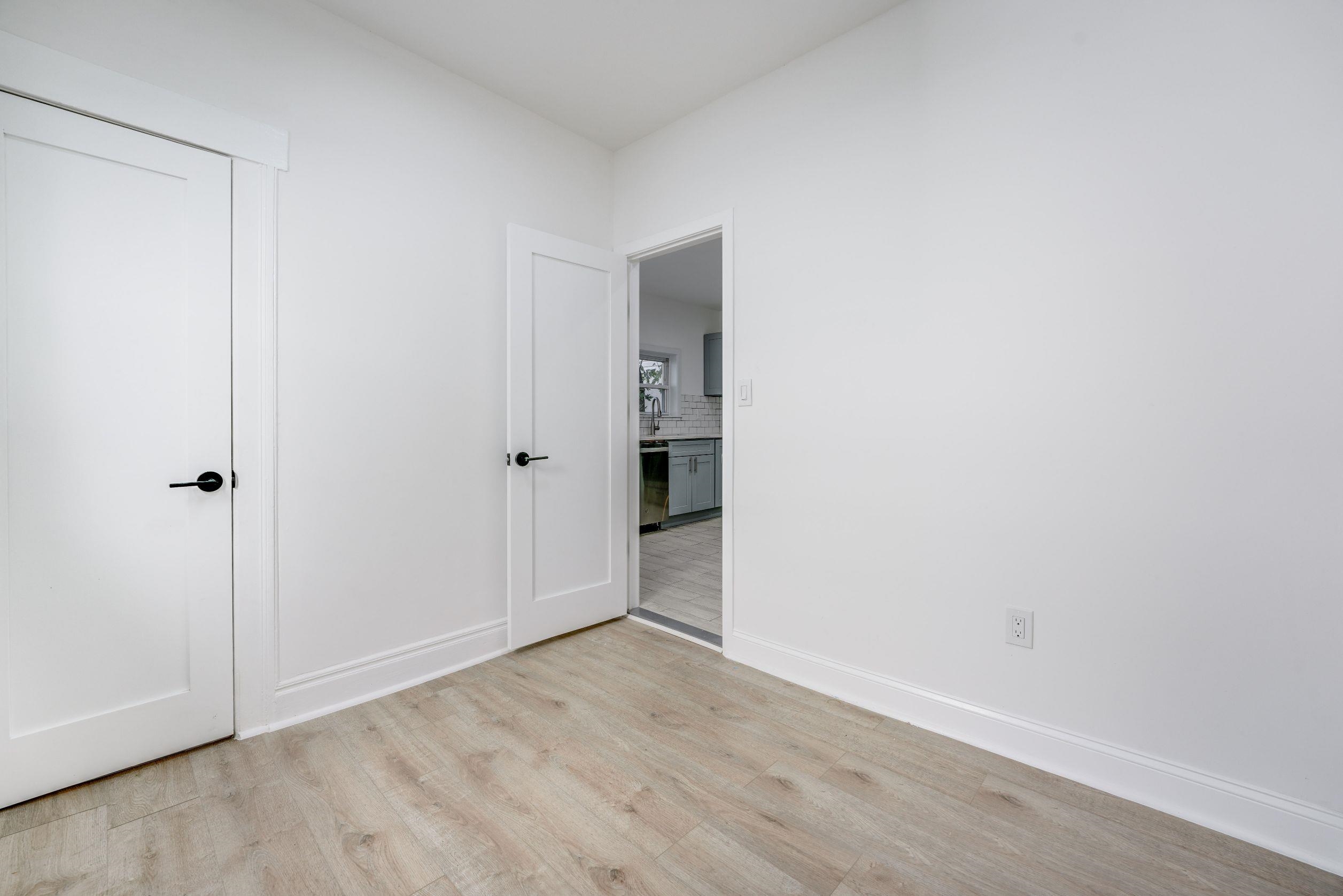 390 VIRGINIA AVE