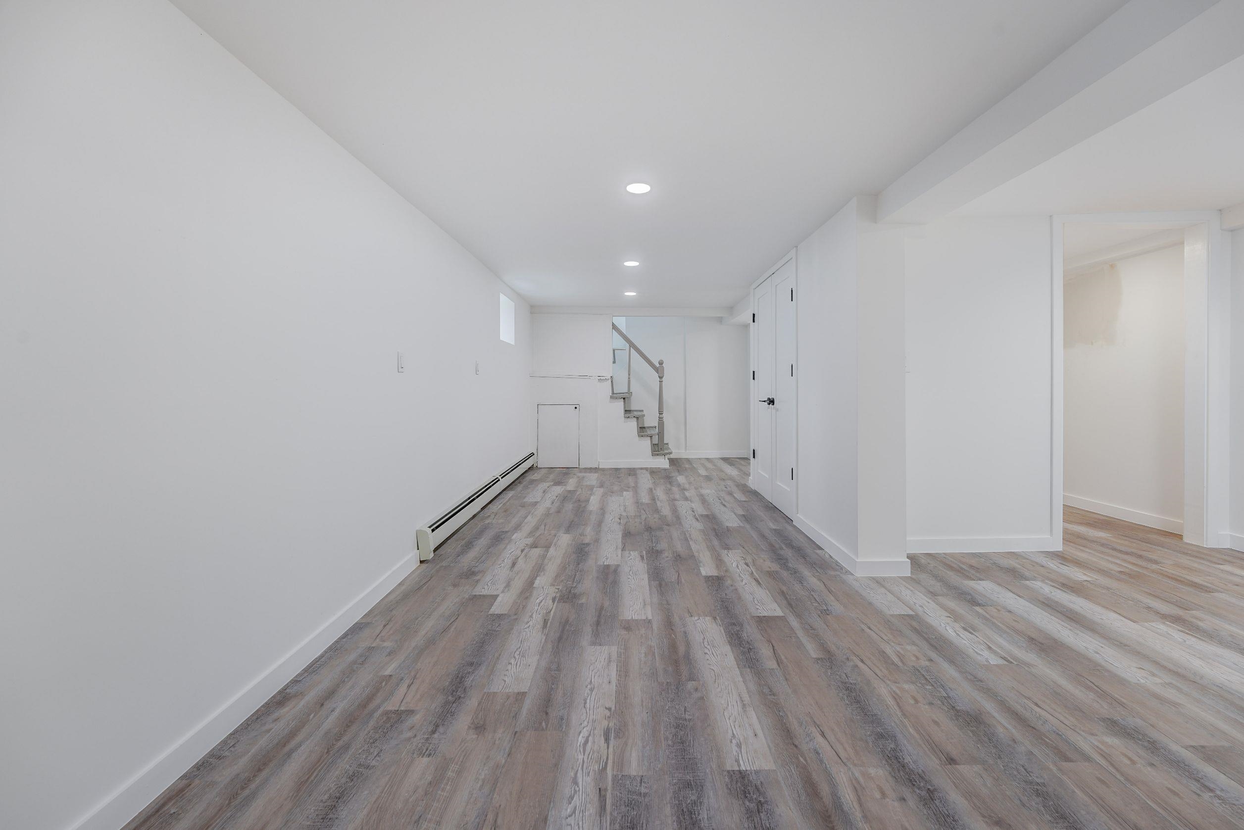 390 VIRGINIA AVE