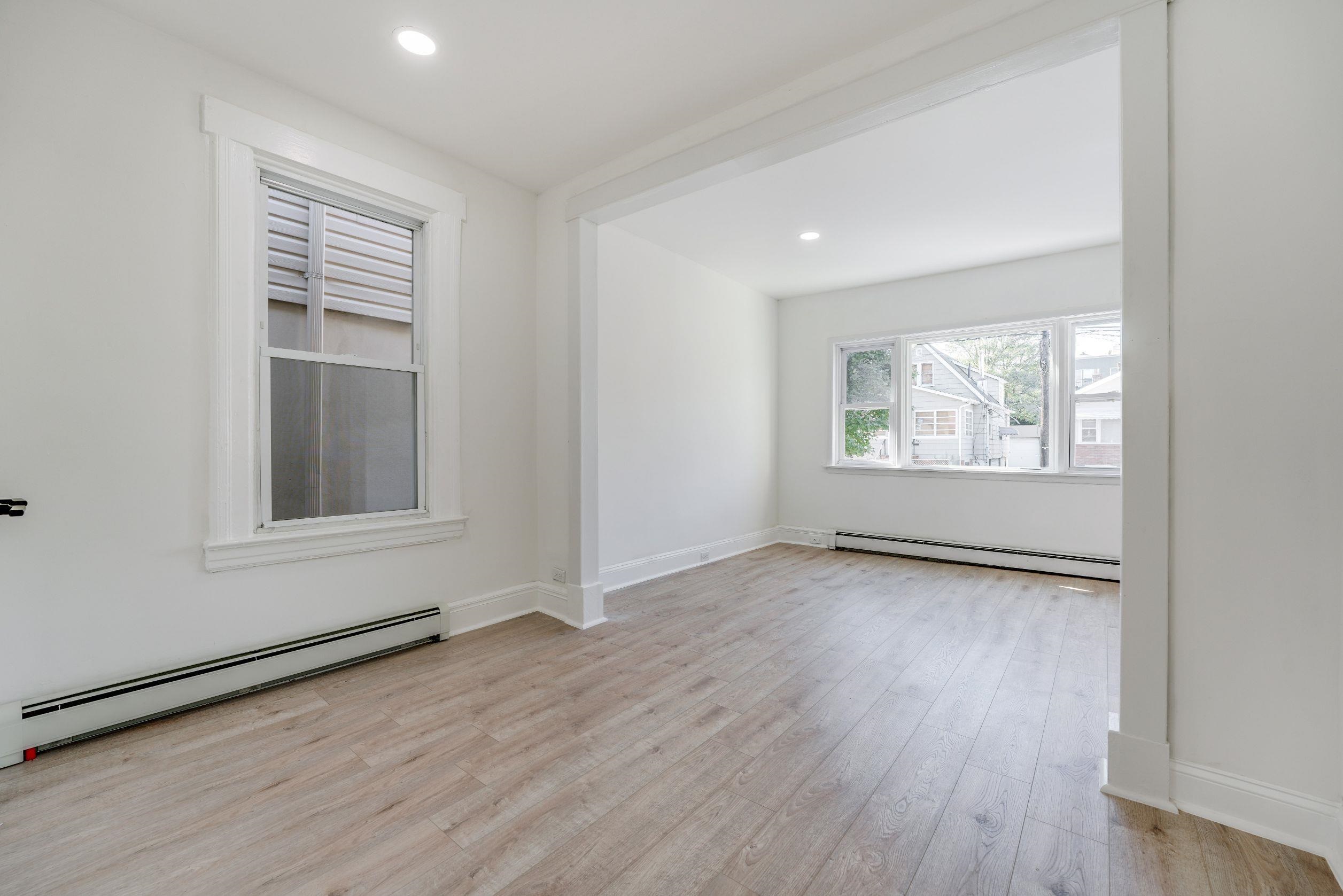 390 VIRGINIA AVE