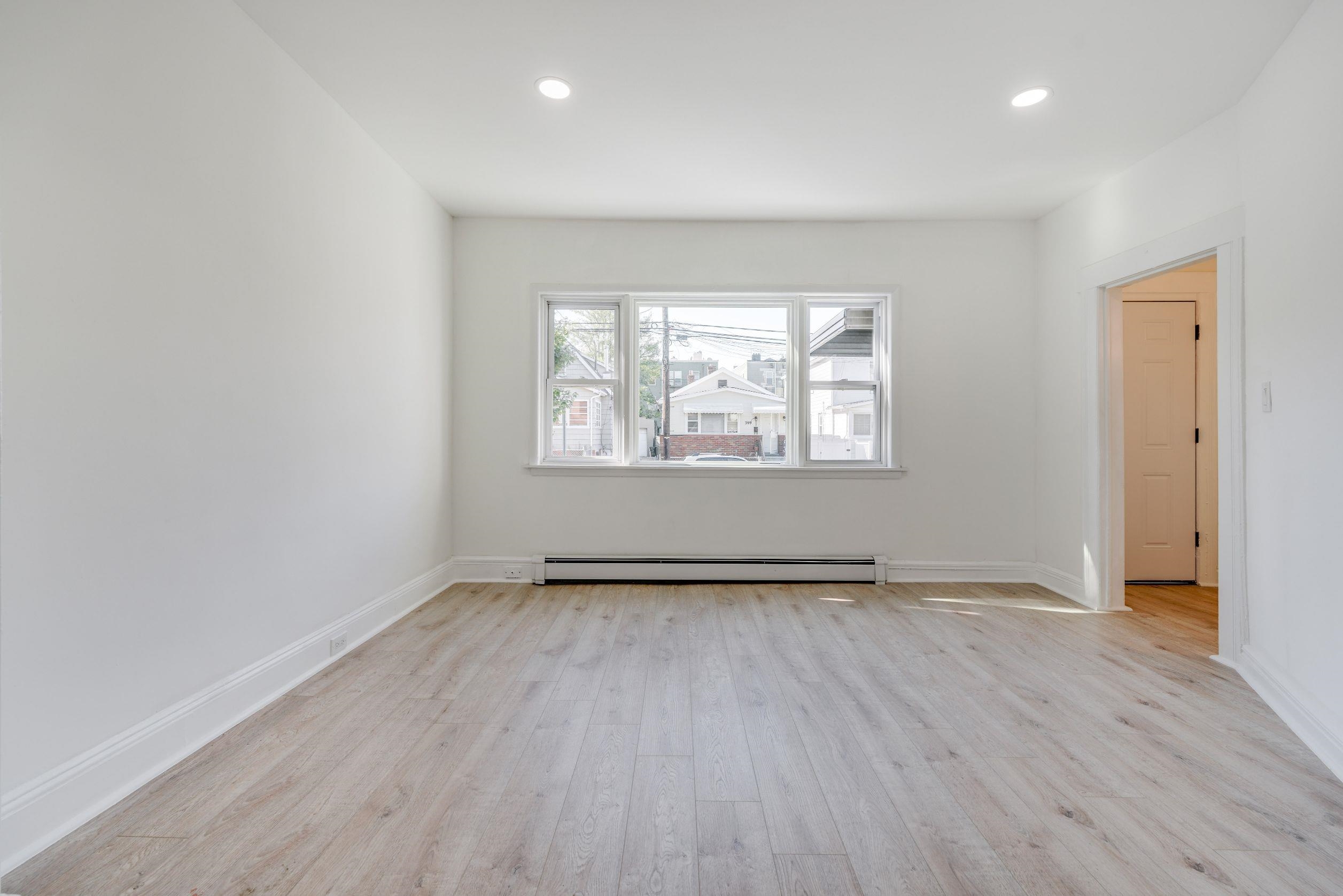 390 VIRGINIA AVE