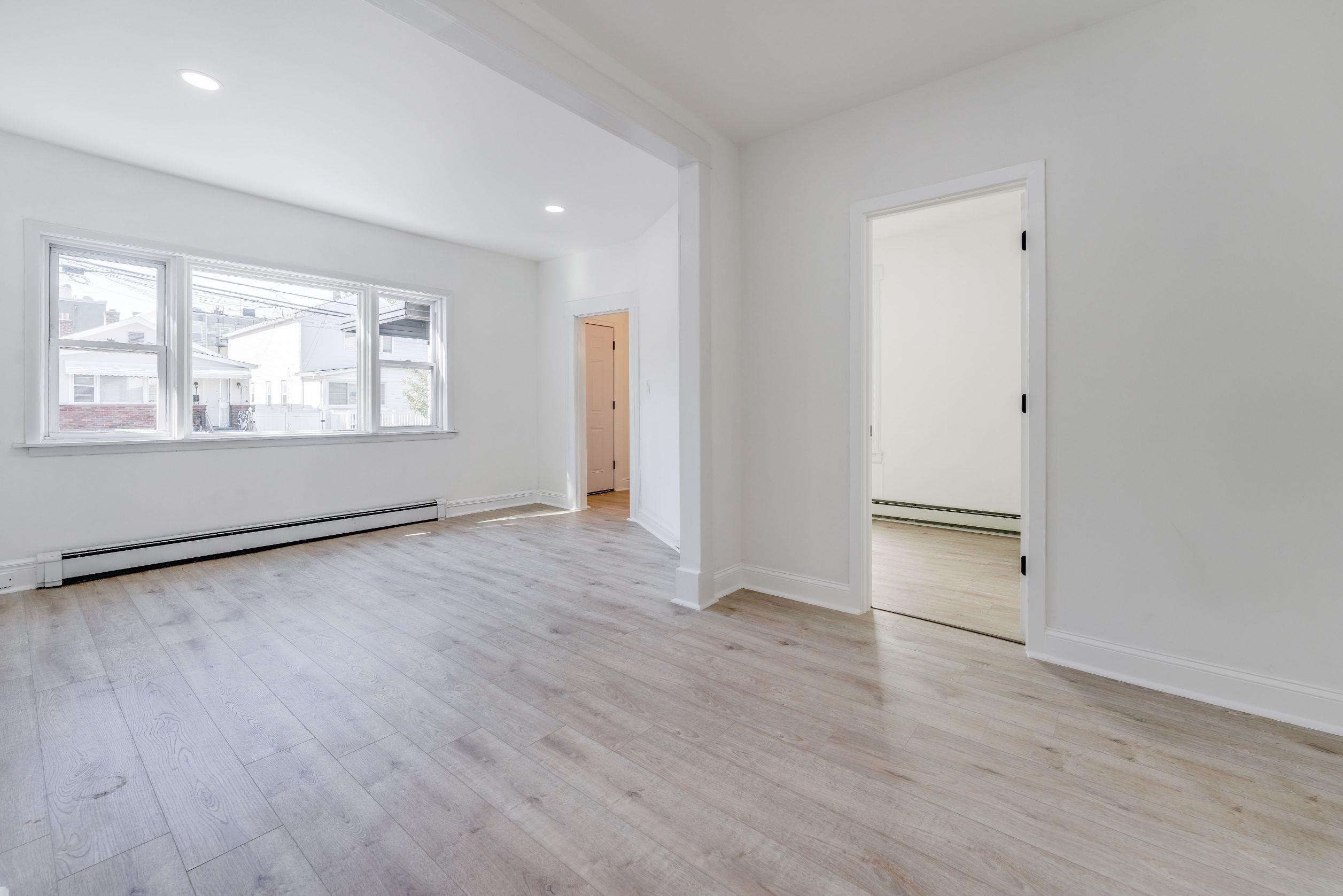 390 VIRGINIA AVE