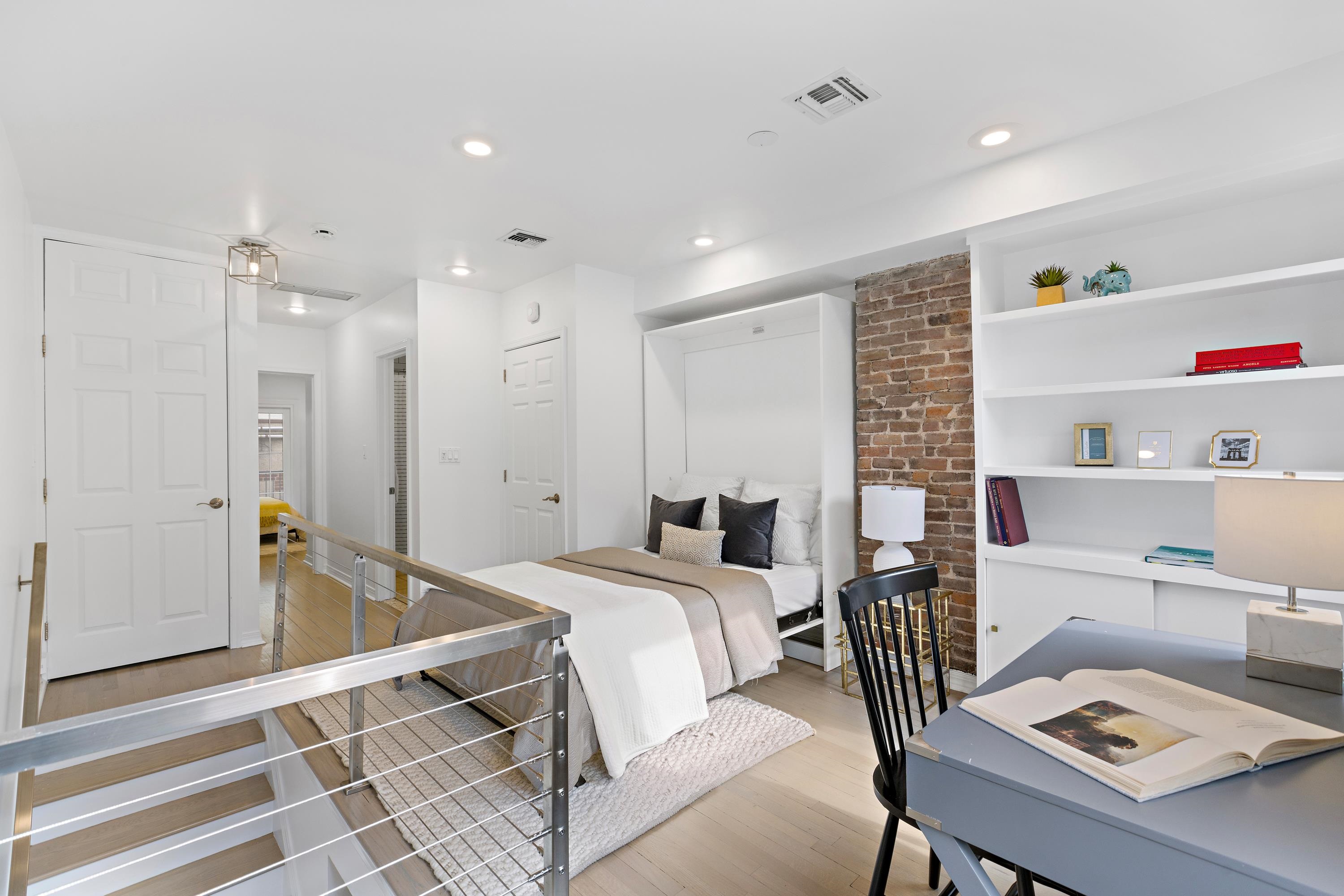 340.5 5TH ST